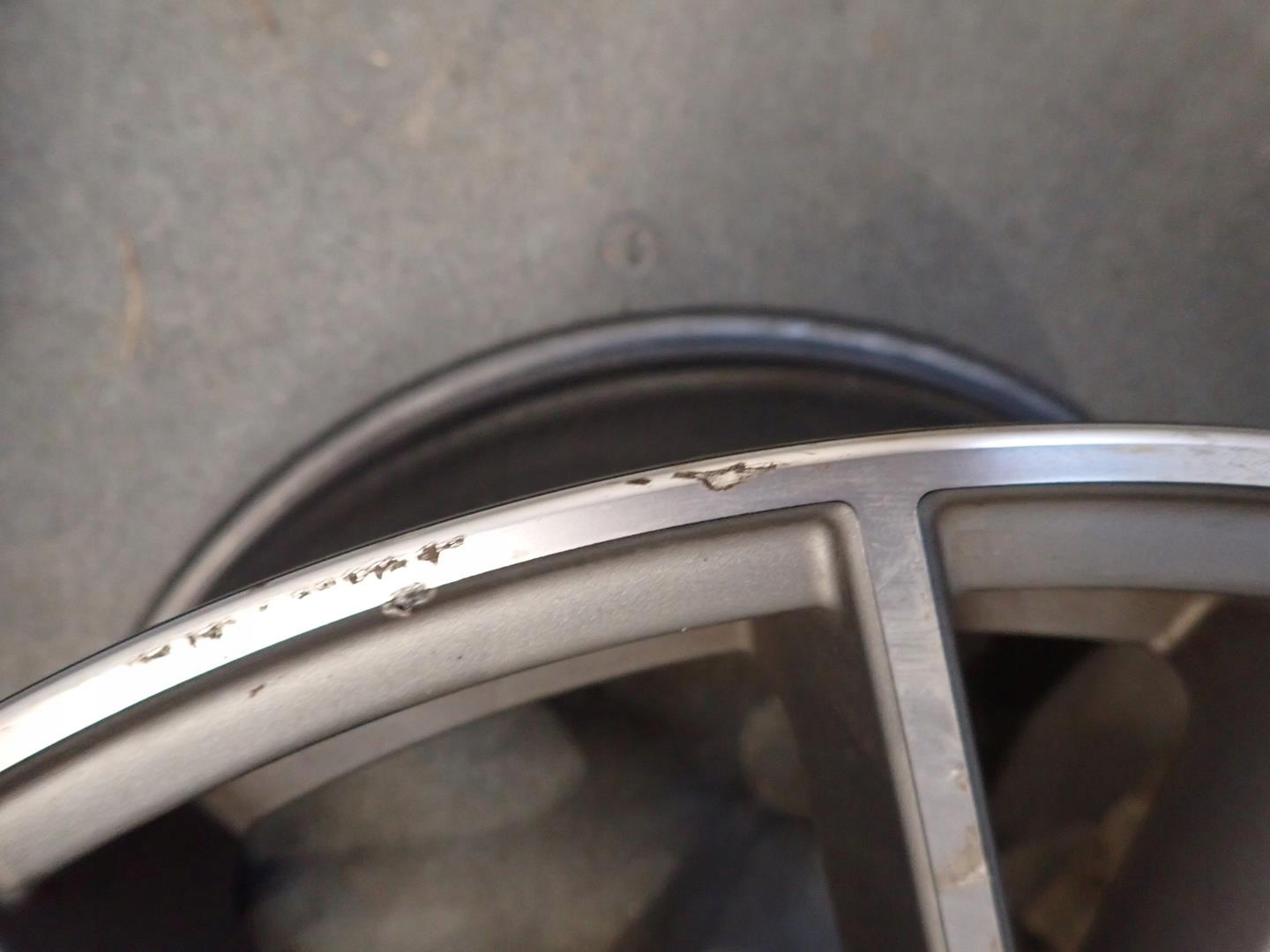 disk disk AUDI 8W0 5x112 ET40 8,5J 19" 8W0601025DH