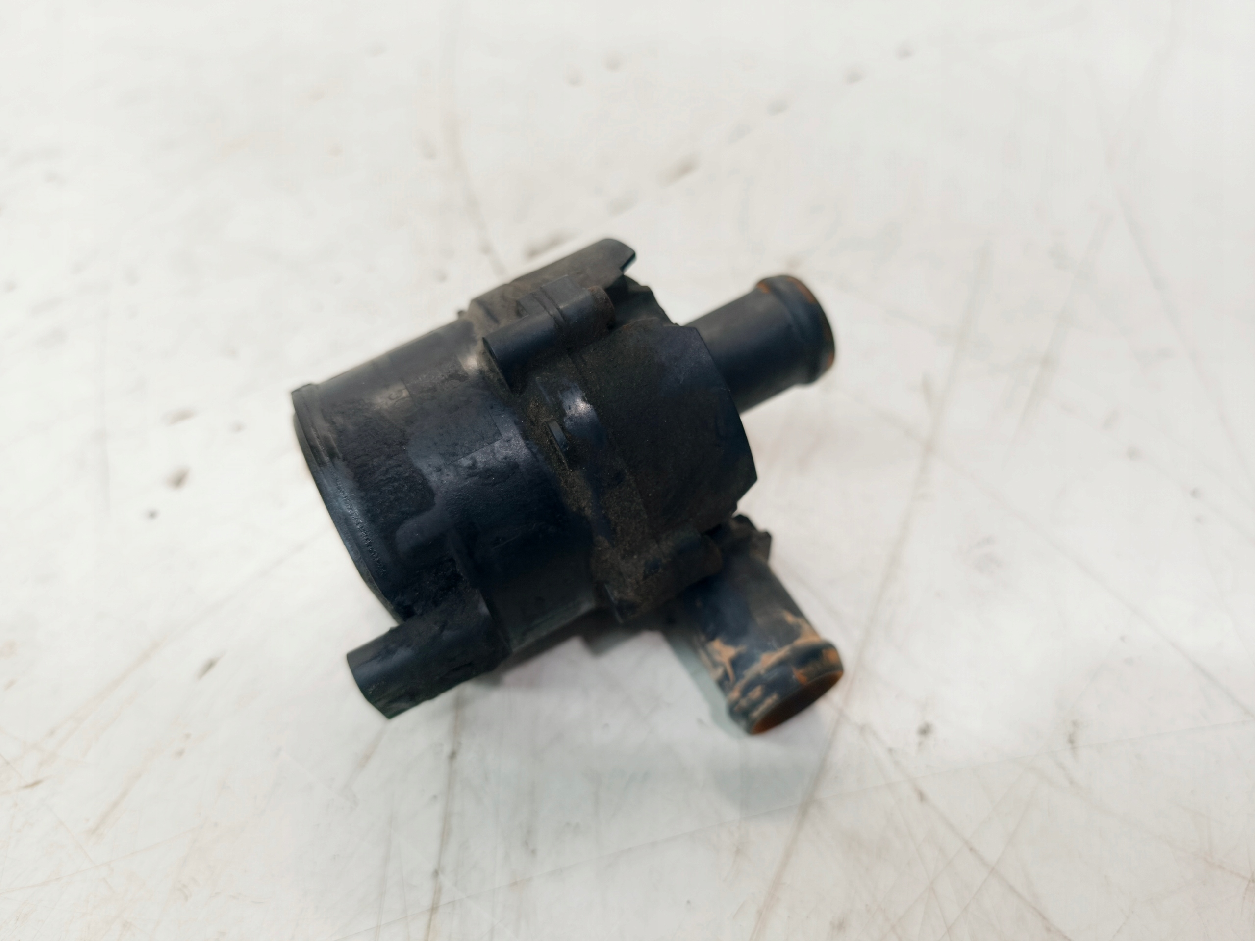 zusätzliche Wasserpumpe Sensor AUDI A4 B8 A5 A6 C7 A7 5G0965567