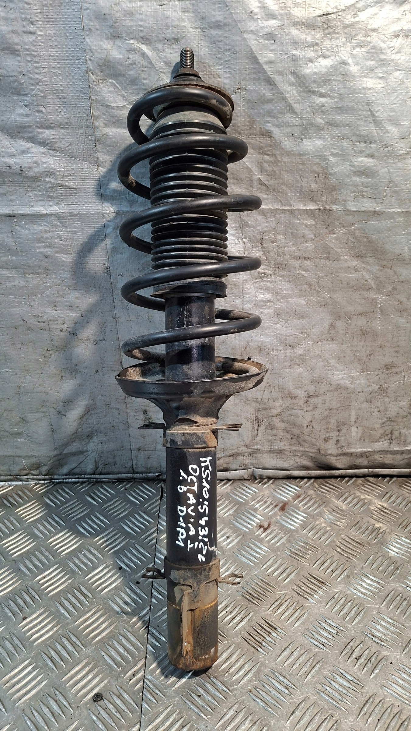 shock absorber spring front SKODA OCTAVIA and 1.6
