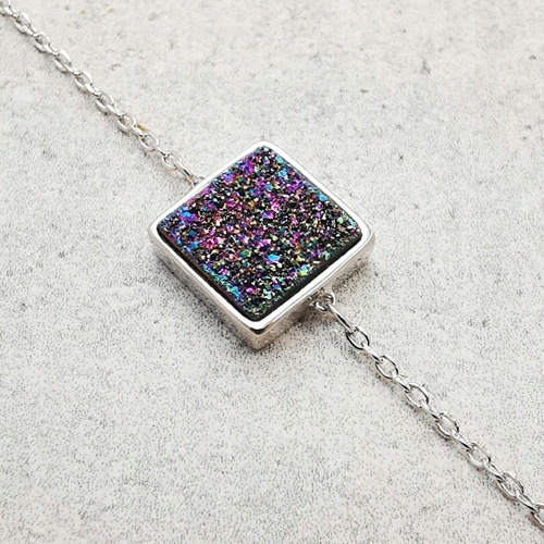 Náramek s vícebarevnou drúzou