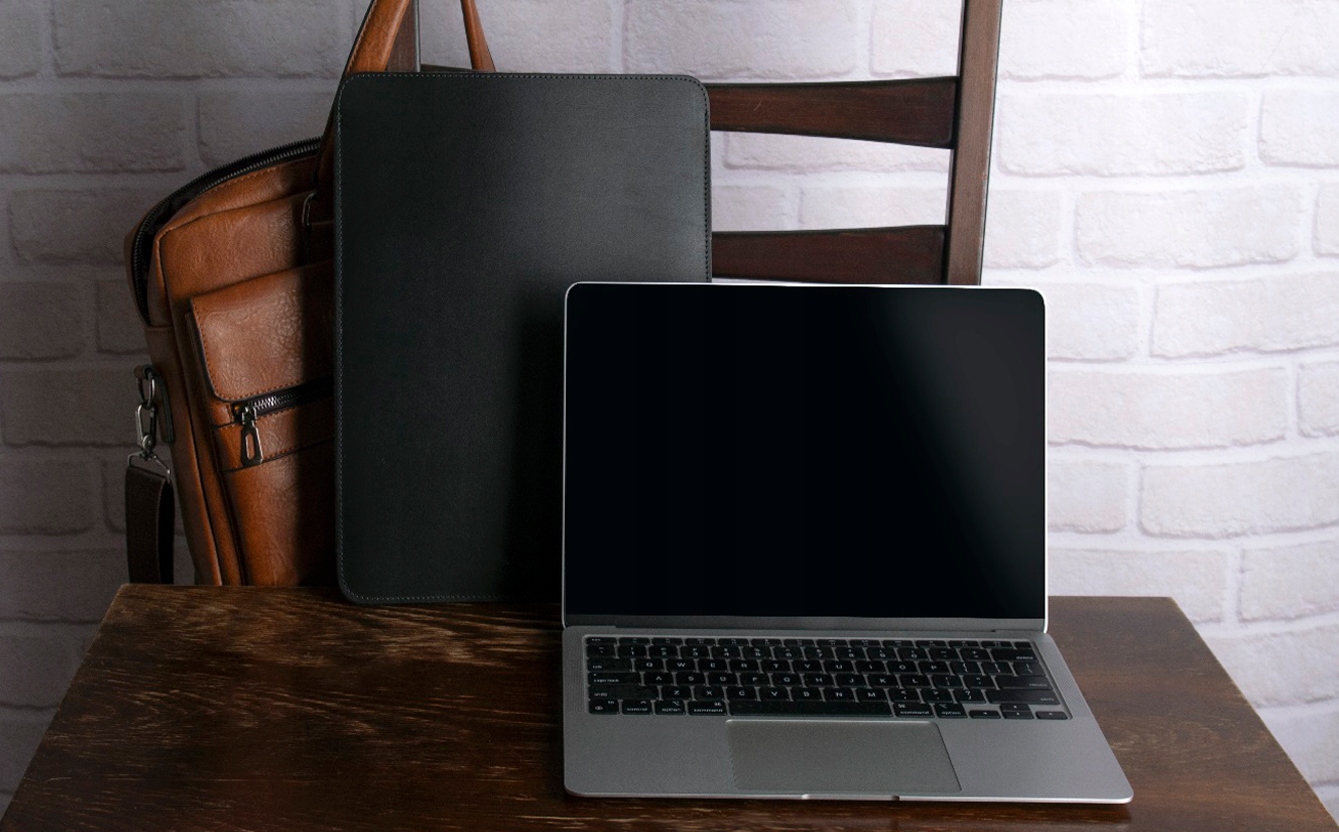 BALTAN Etui skórzane Premium do MacBooka Pro 14" M5 czarne — 10