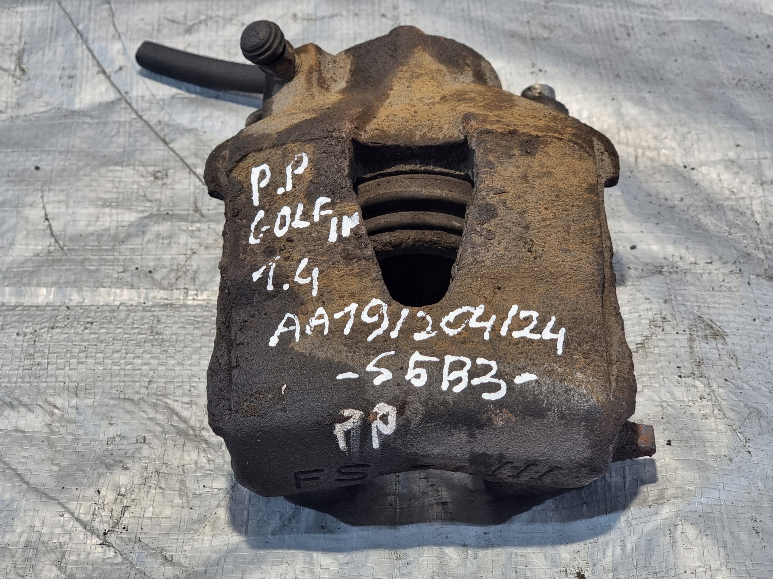 caliper brake right front VW GOLF IV 4 1.4B 98r