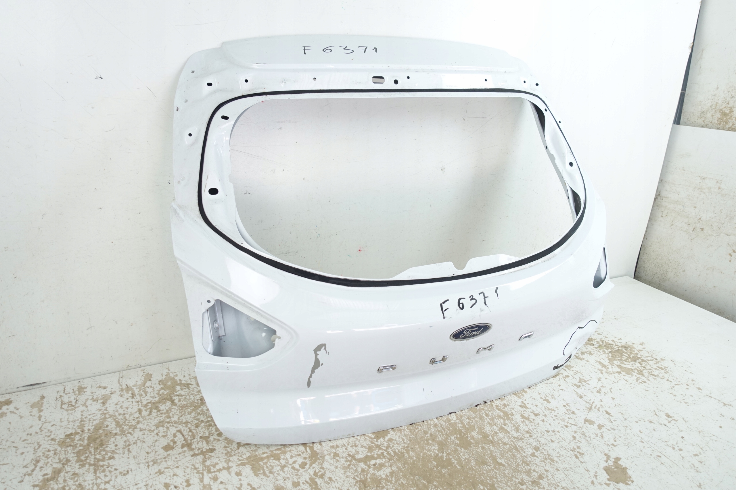 FORD PUMA II 2019- cover trunk door boot L1TB-S431F78-AA