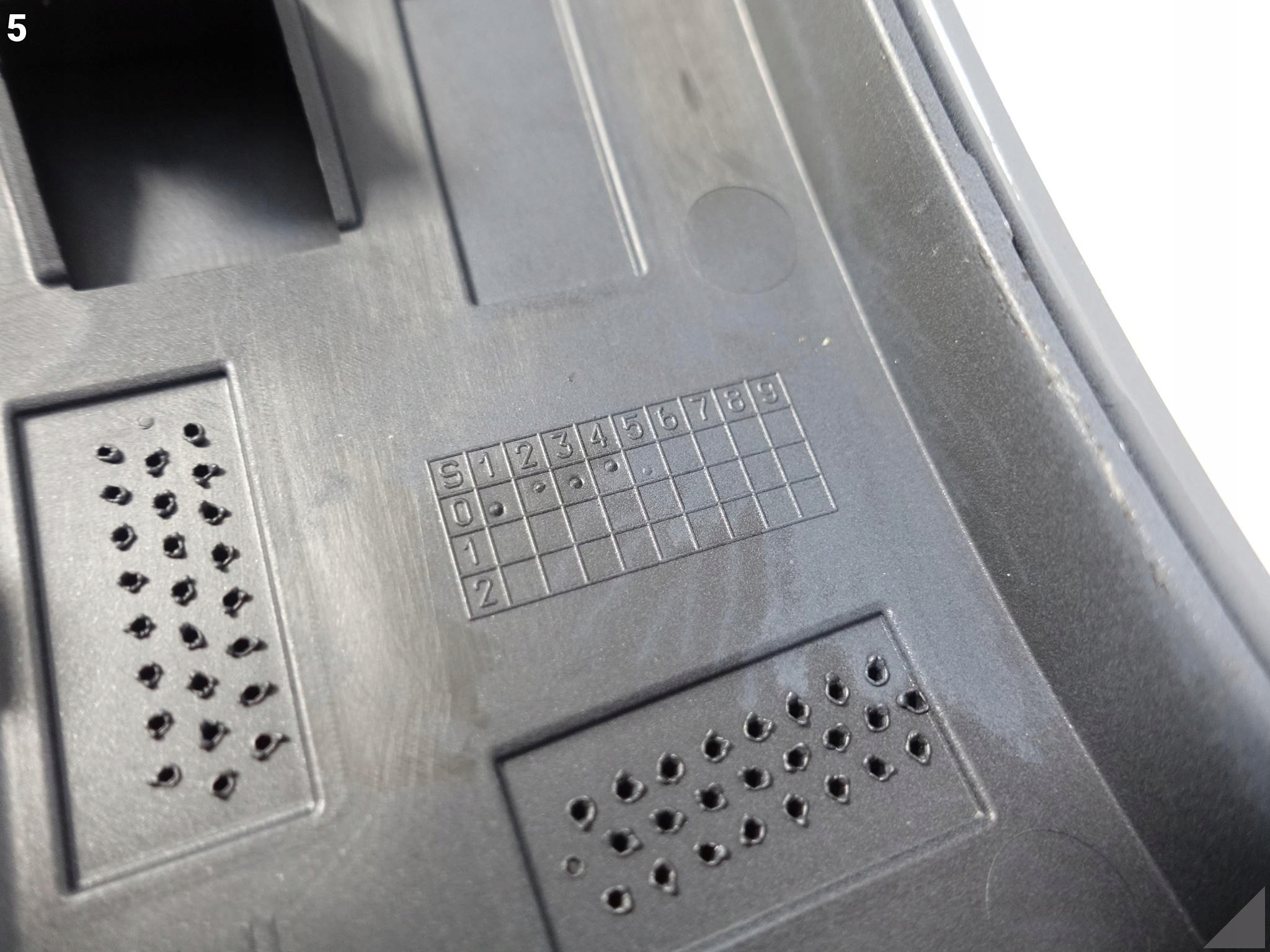 PORSCHE CAYENNE III GTS E3 9Y0 18- moulding for fender left front M7K
