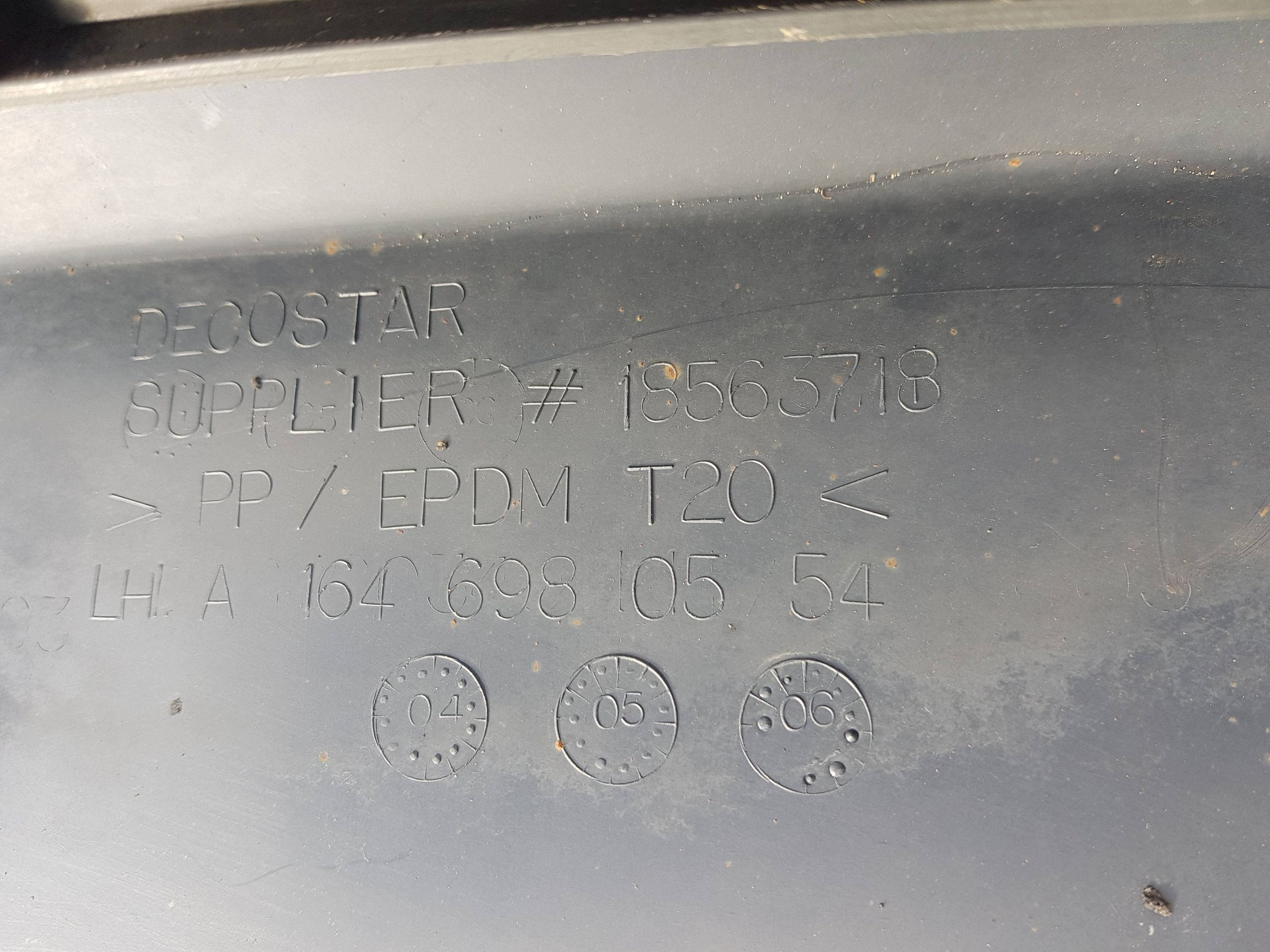 moulding cap threshold left MERCEDES X164 GL A1646980554
