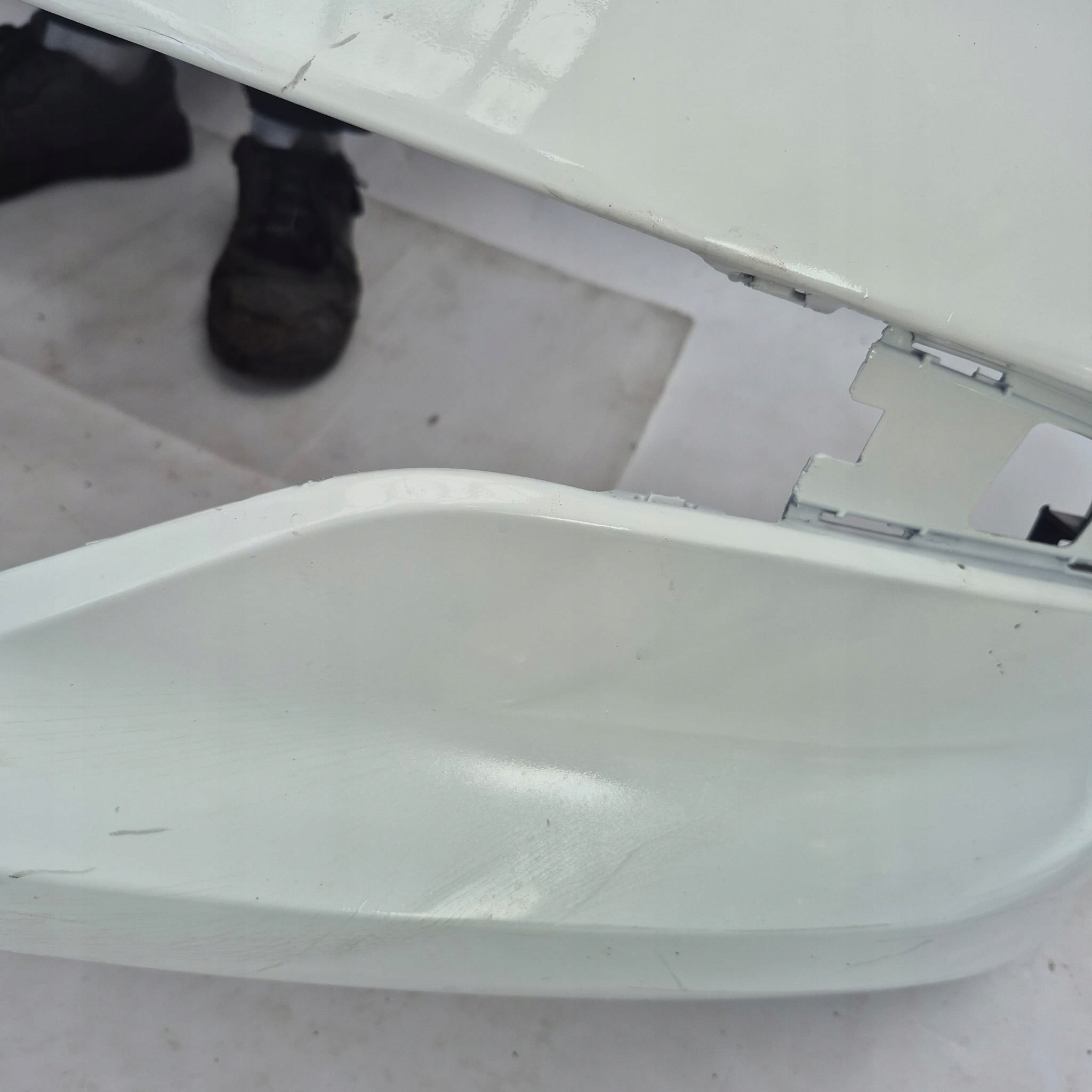 FORD PUMA GEN-E ELEKTRYK 24- bumper front front