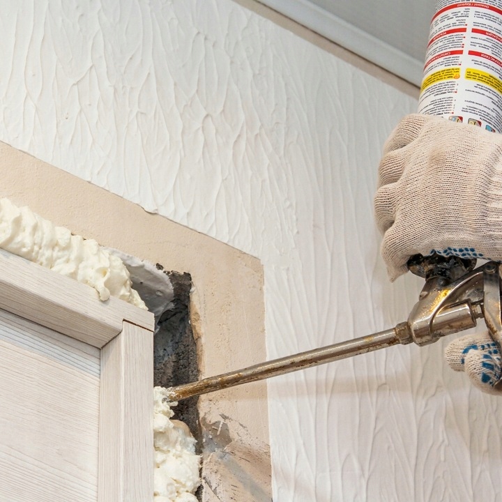 PIANKA MONTAŻOWA NISKOPRĘŻNA Pistoletowa 750ml CAŁOROCZNA PIANA ZESTAW Kod producenta VA1365