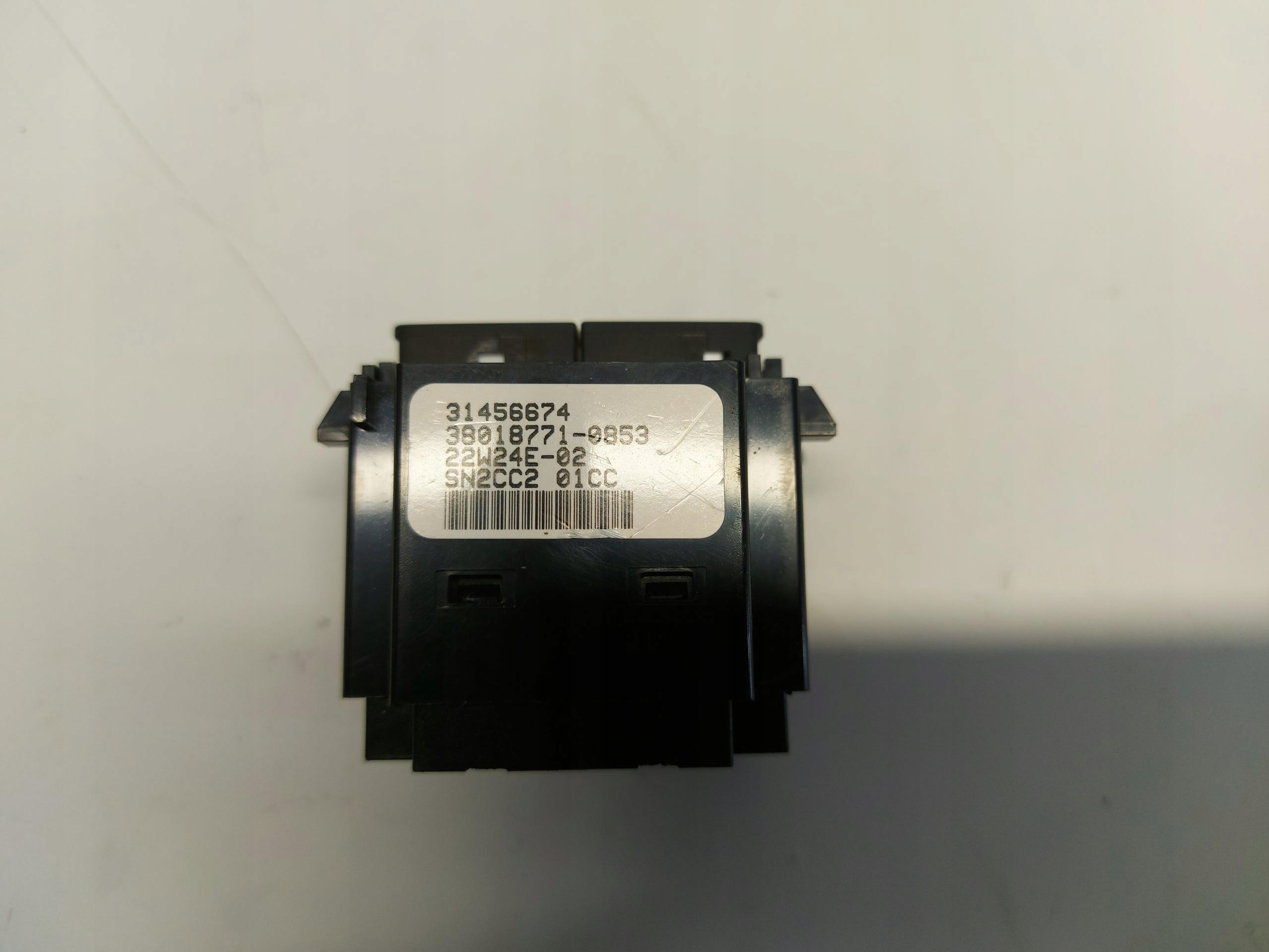 VOLVO XC40 LIFT switch GRZANIA KANAPY 31456674