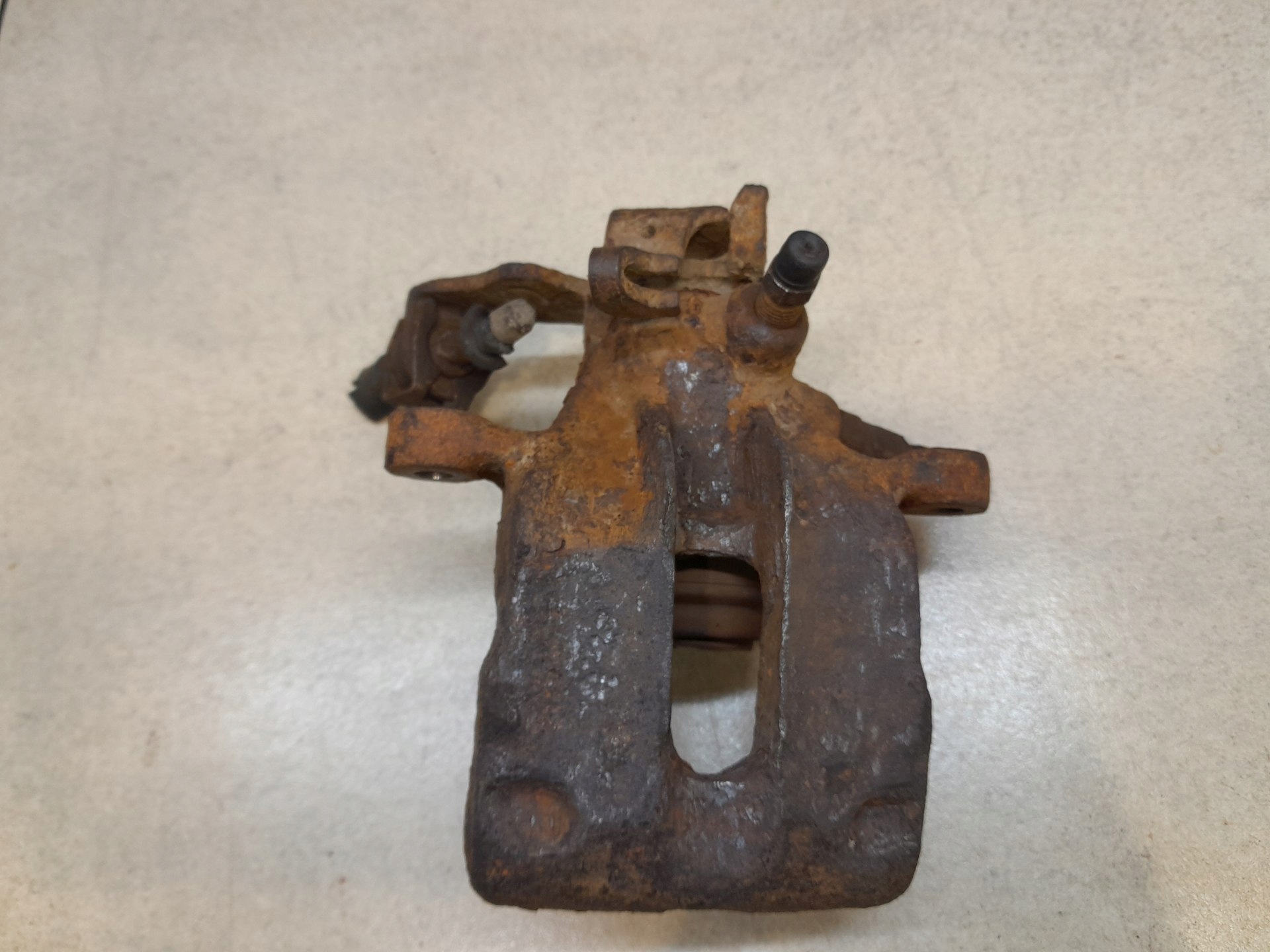 caliper brake left rear part VW PASSAT B3 2.0 8V