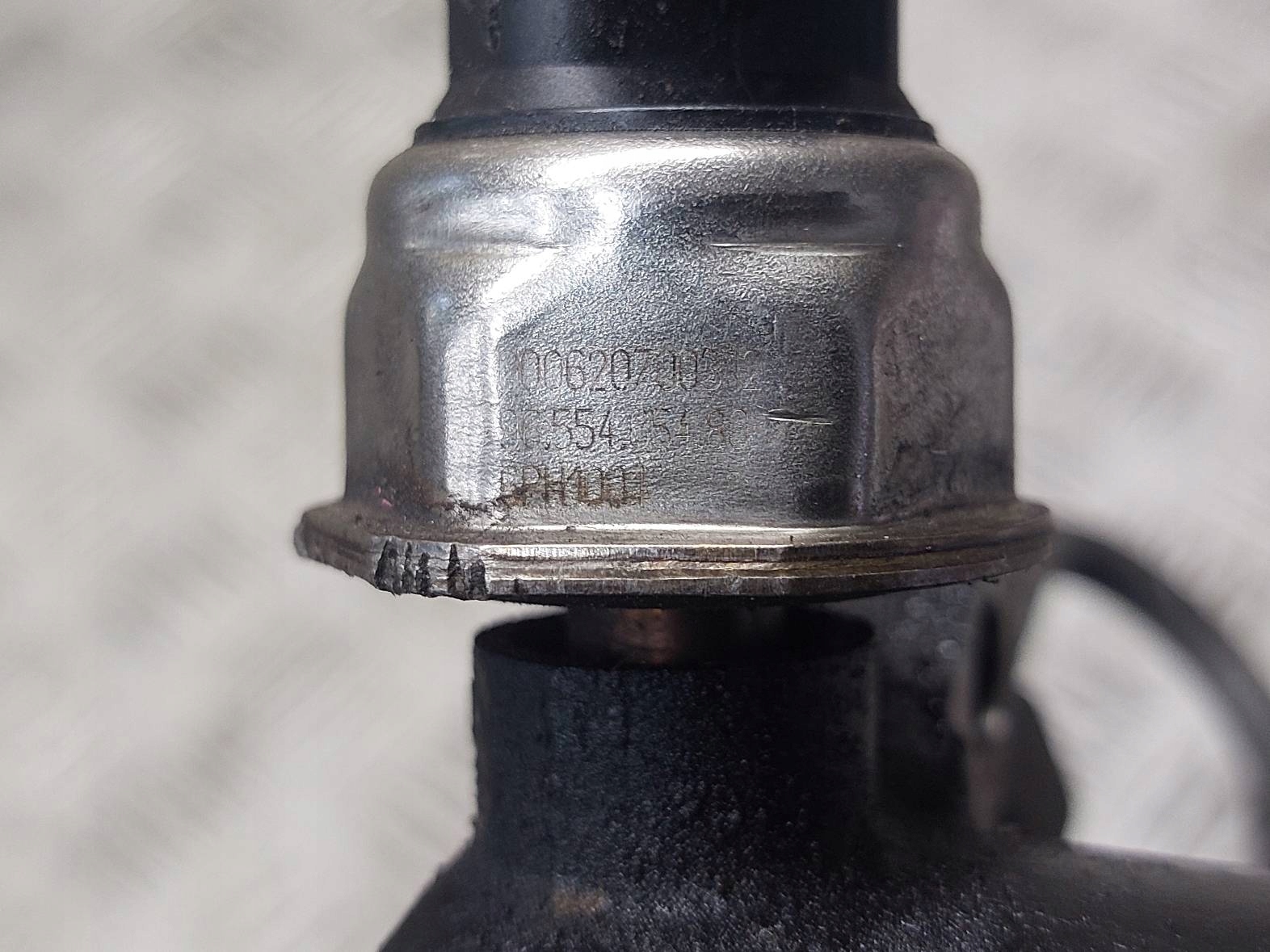 ROZDZIELACZ PALIWA RENAULT SCENIC II 1.5 DCI 8200057345 R9144Z010D Typ samochodu Samochody osobowe