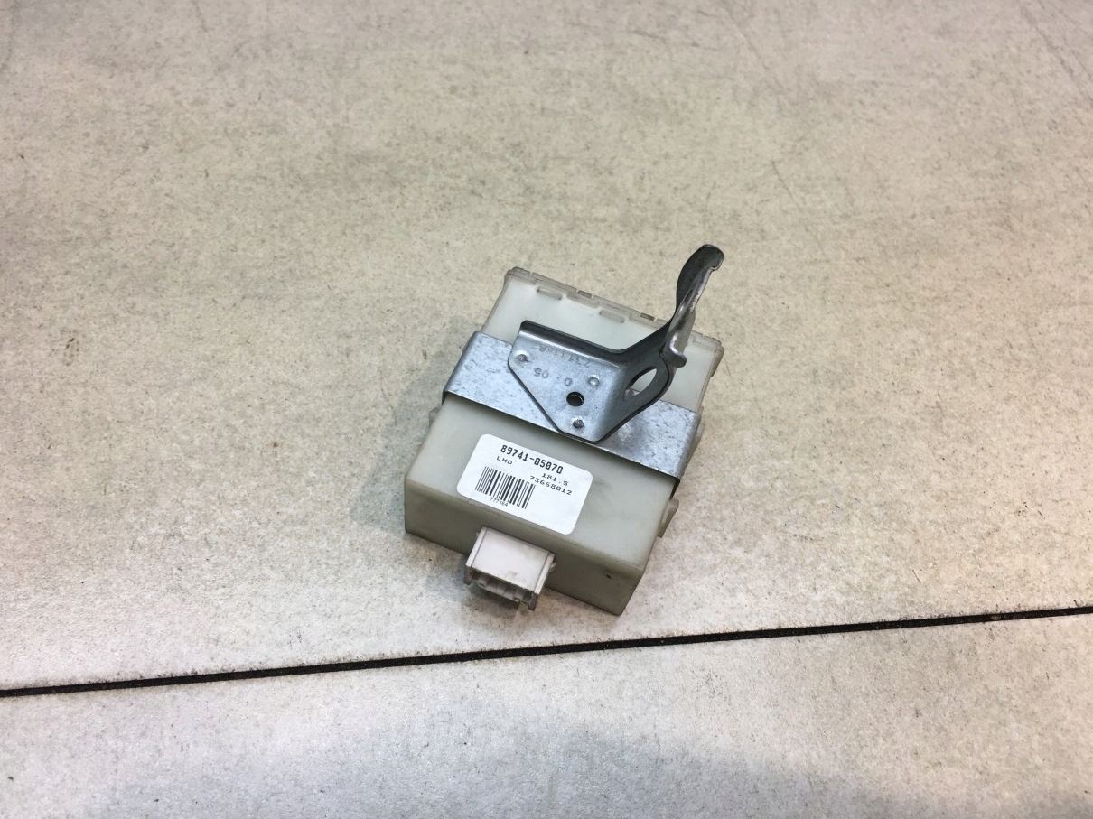 Module Central de la serrure AVENSIS T25 89741-05070