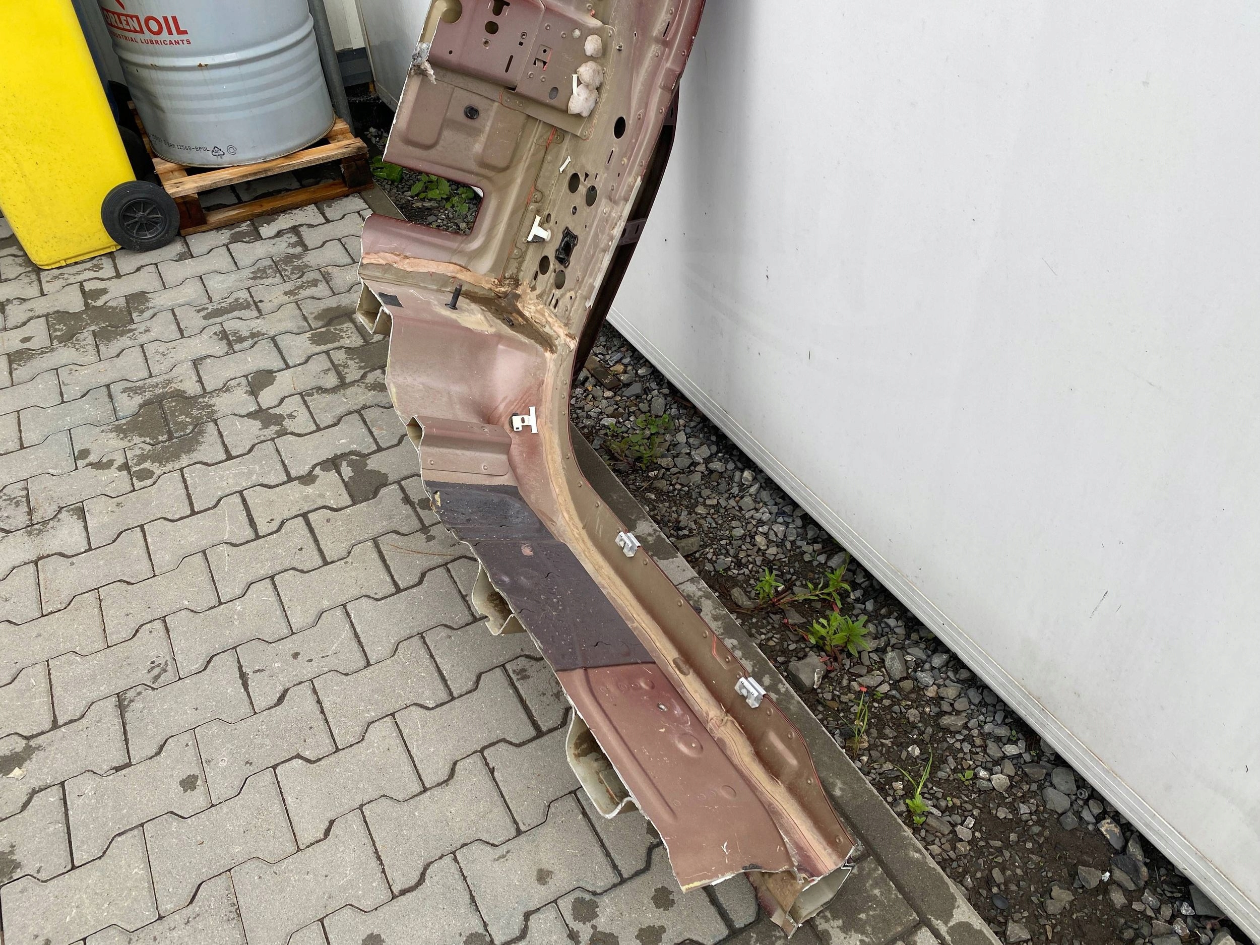 pillar nadwozia C rear part corner left Ford F150 2015+