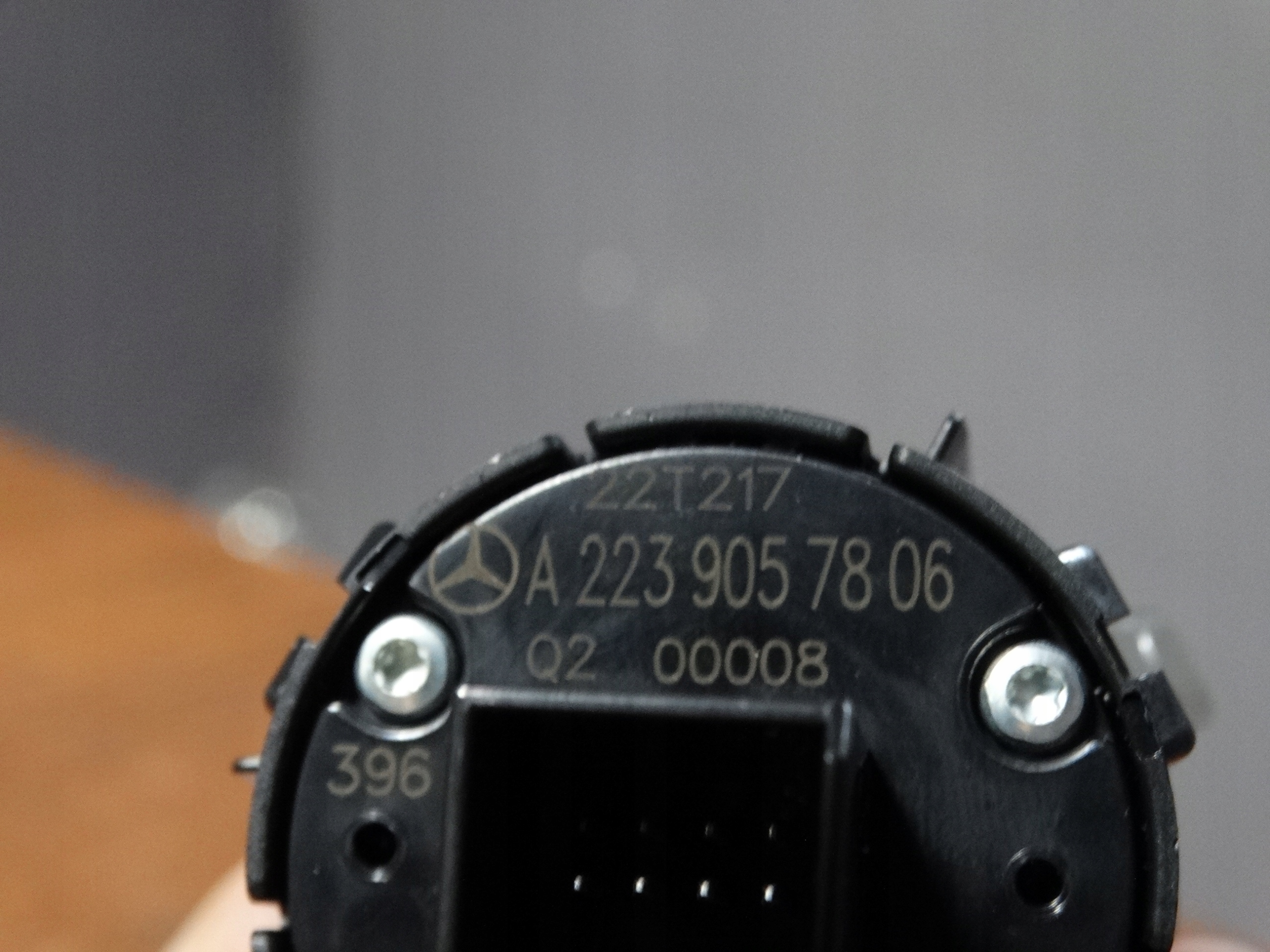 button START STOP MERCEDES W223 W232 W206 1