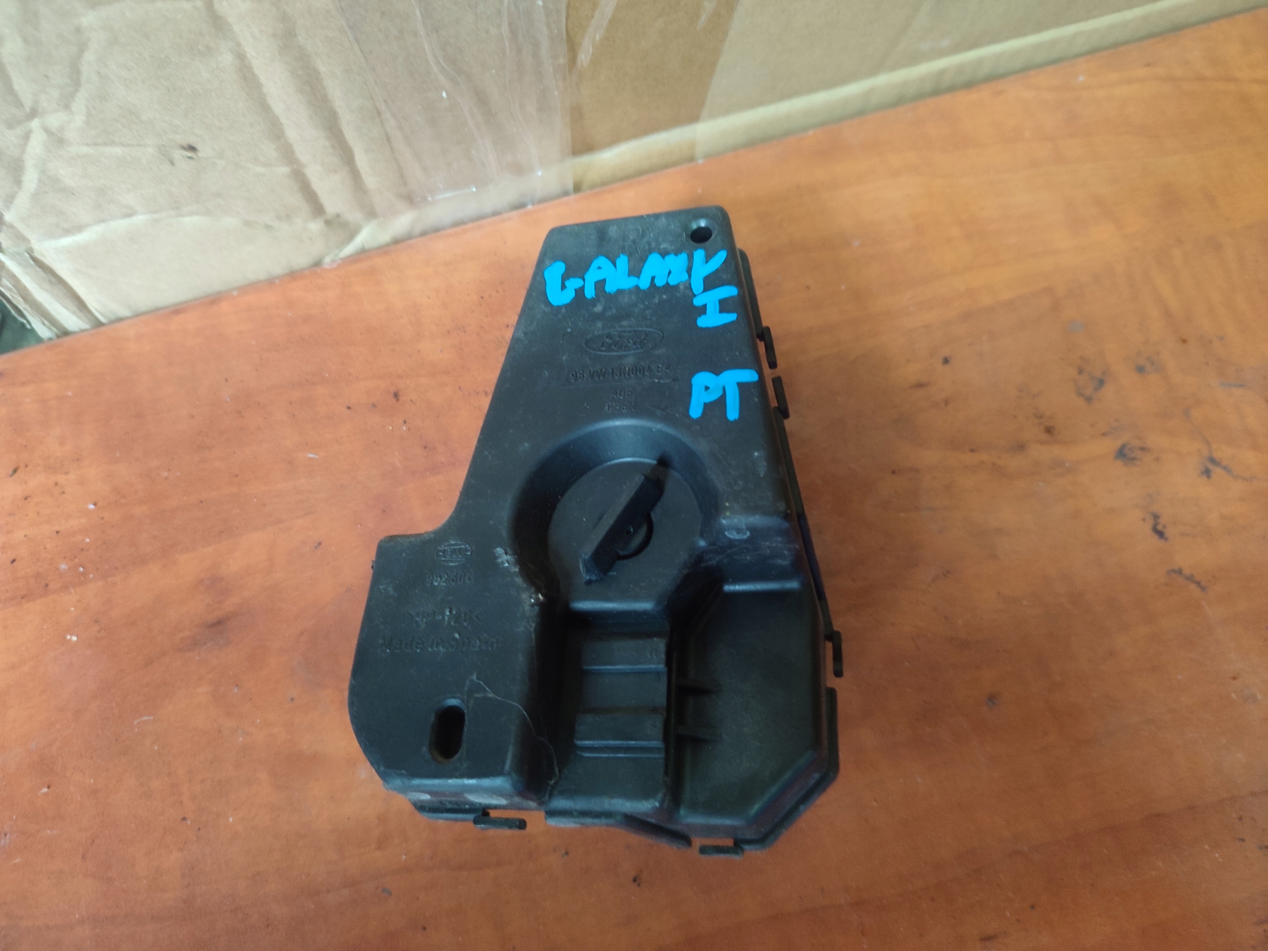 light housing rear part right FORD GALAXY and 95VW13N004EA