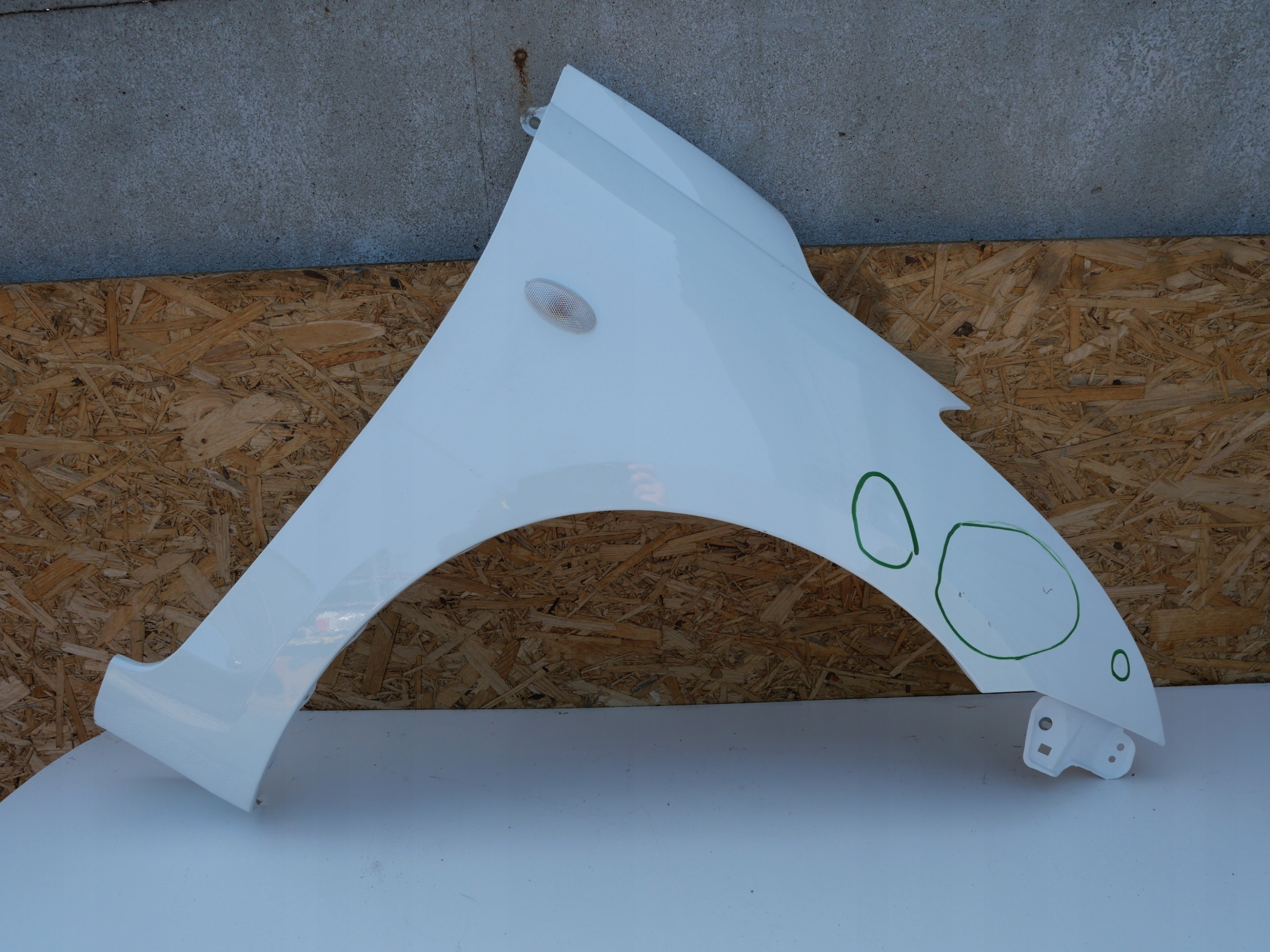 fender front front CITROEN BERLINGO right