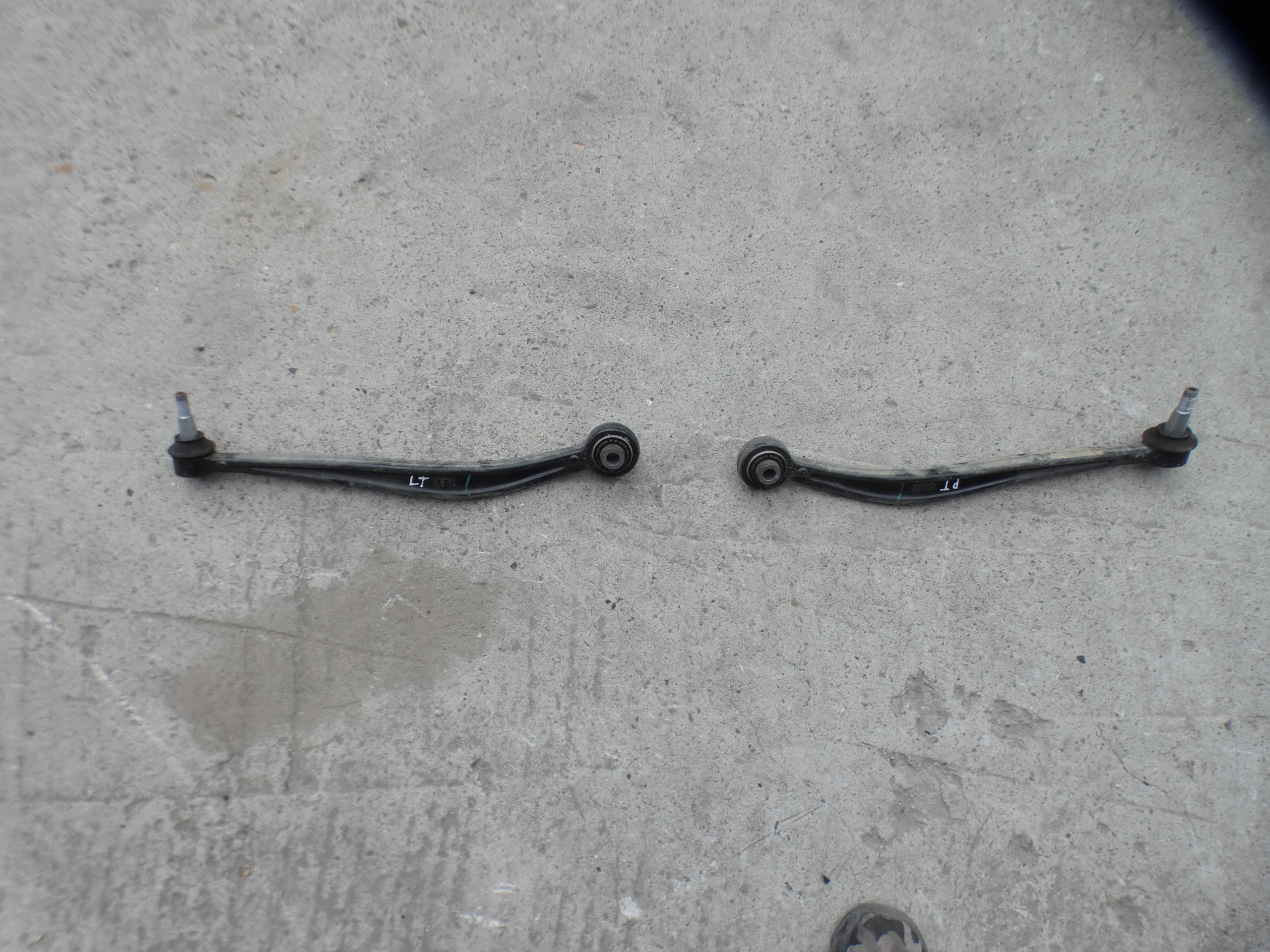 arm right left rear part rear original MG 4 MG4 MG-4 EV 23R