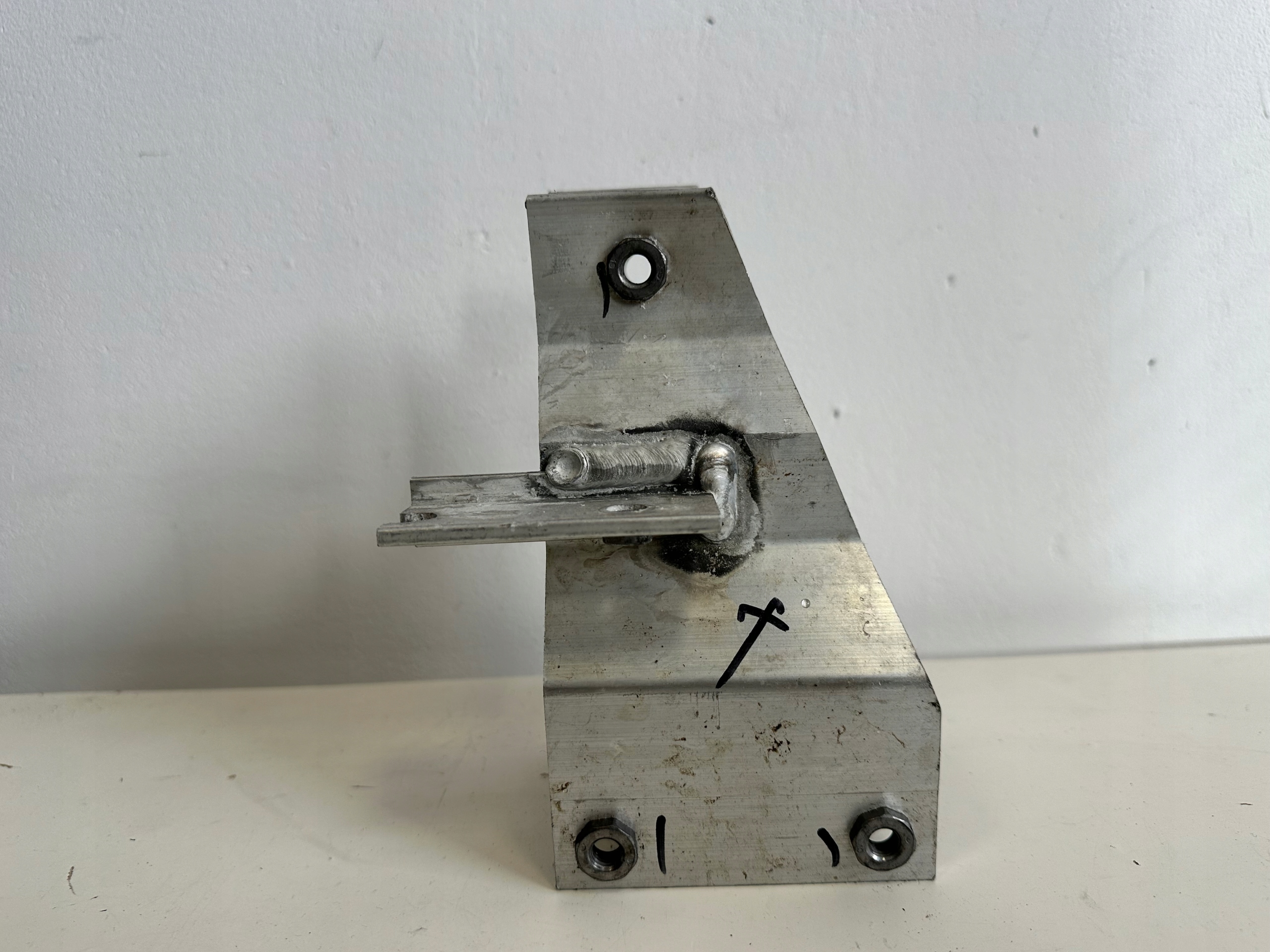 BMW X3 G01 X4 G02 UCHWYT MOCOWANIE ADAPTER CHŁODNIC LEWY 7399965