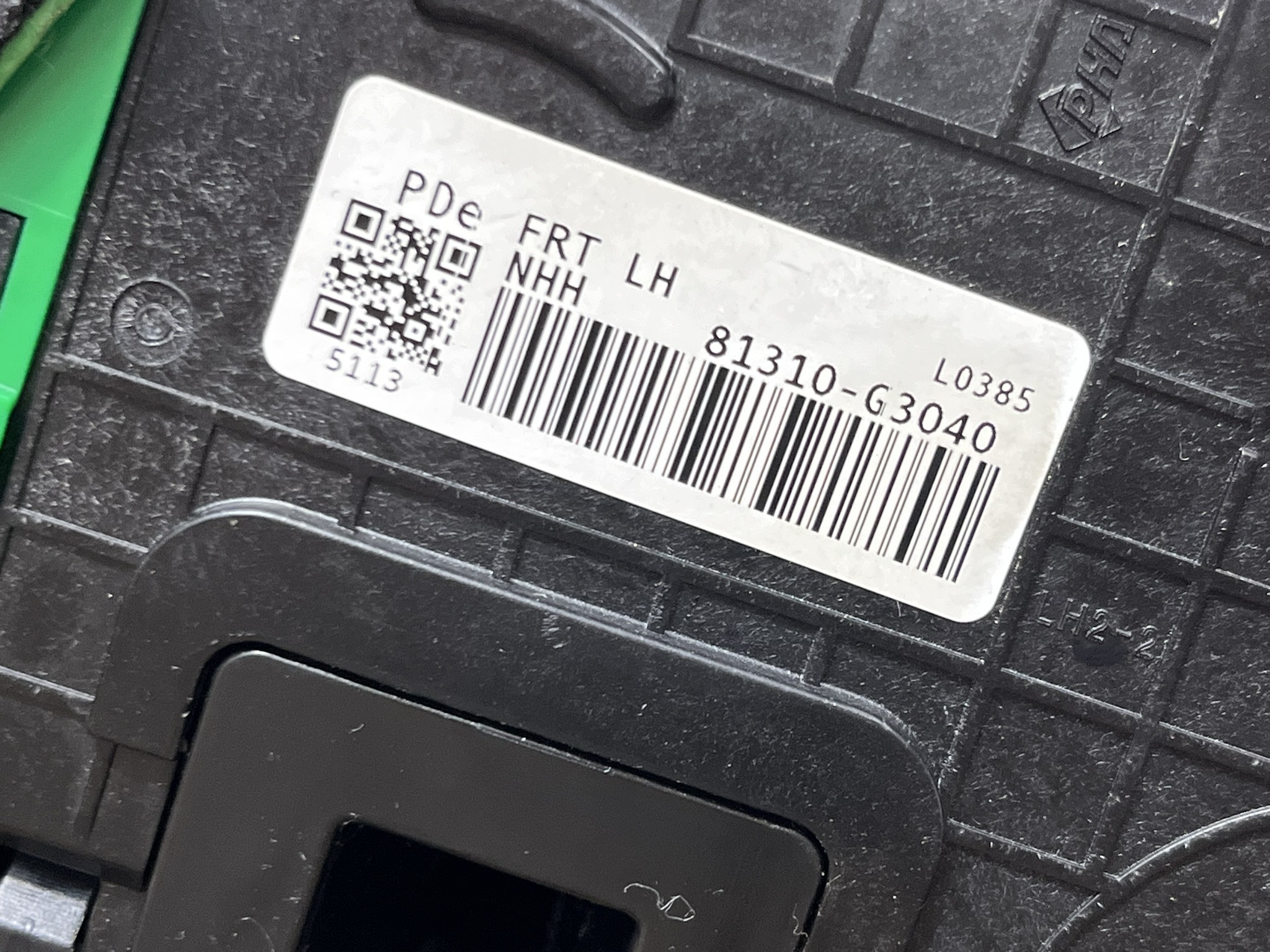 HYUNDAI i30 III 16-23 lock front left + handle CHROM KEYLESS 81310-G3040