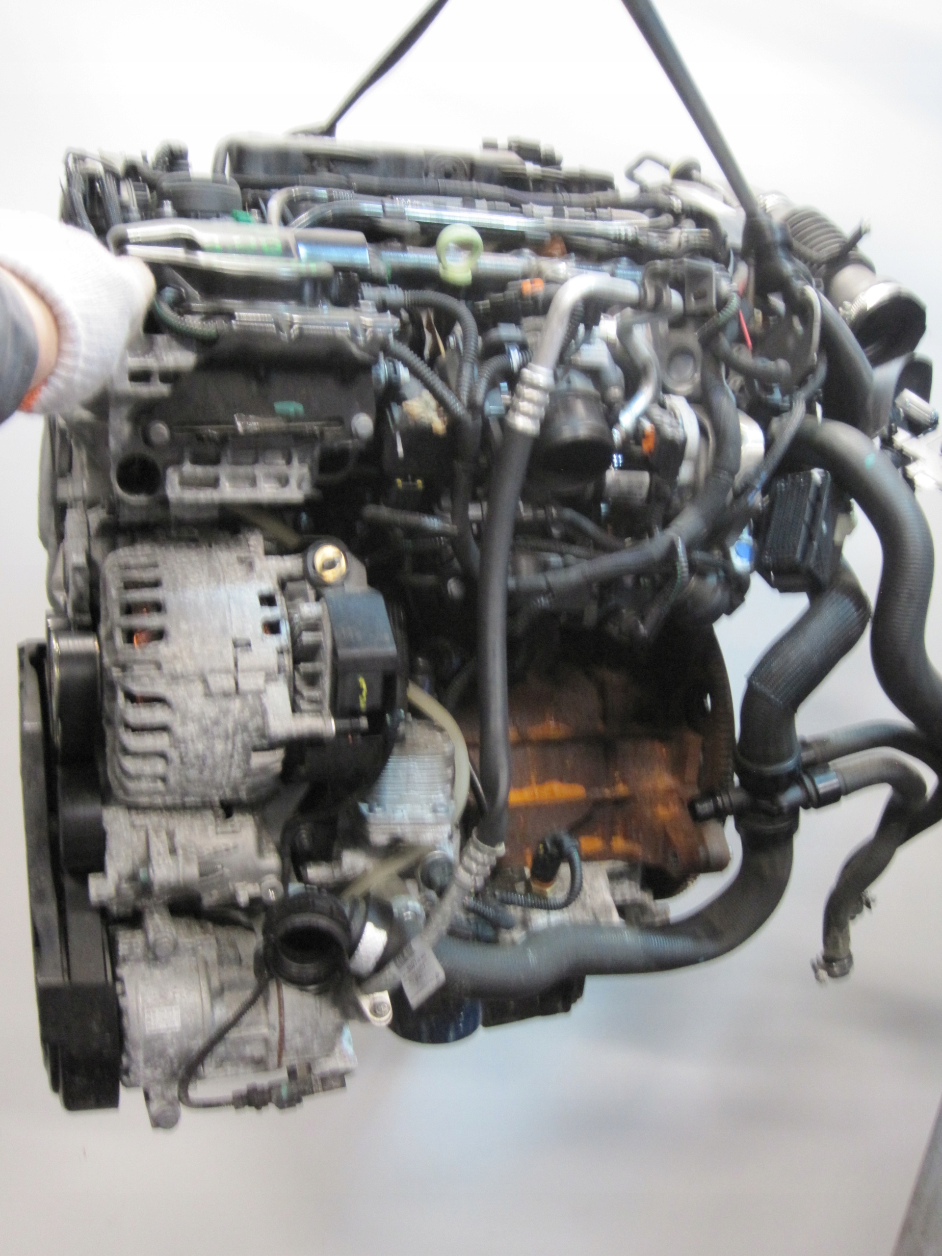 engine motor complete PEUGEOT 3008 2,0D 10DZAF