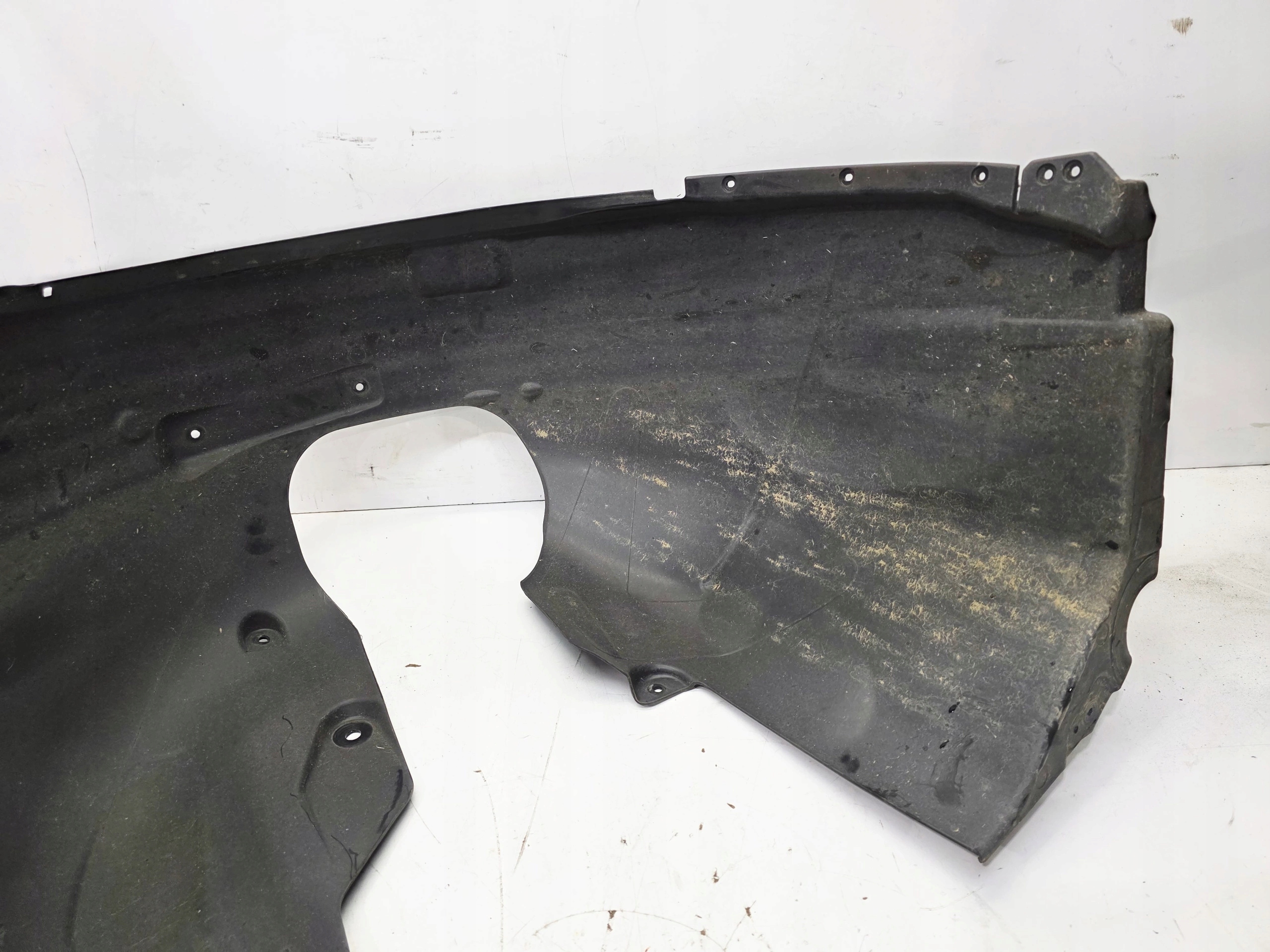 mudguard plastic left front AUDI A3 8Y 8Y0821171M