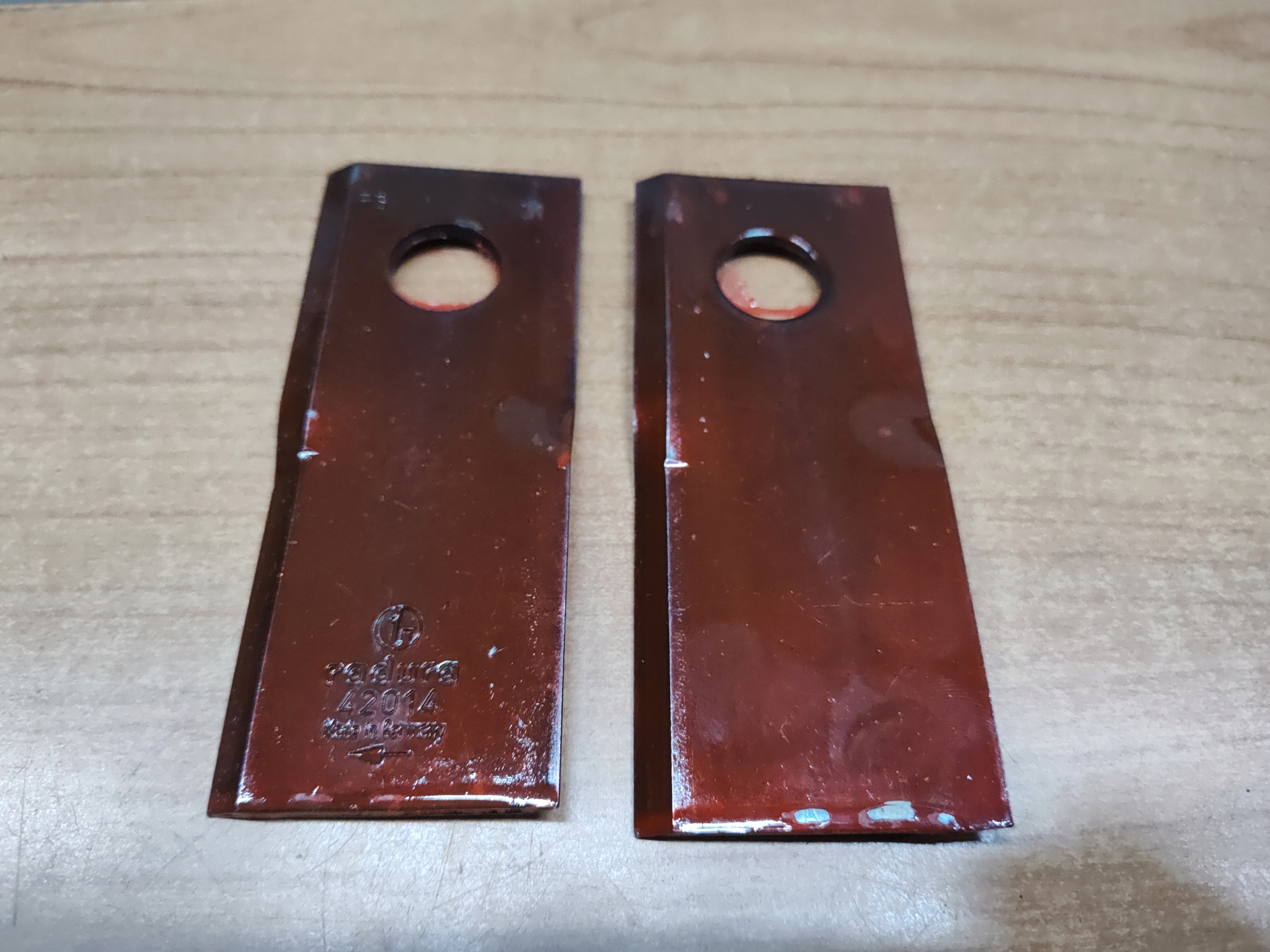 Nóż kosiark Claas Disco prawy 952042 Radura 115x48