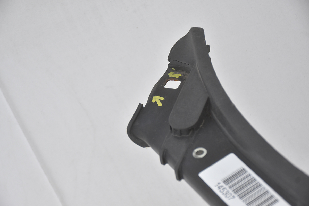 bar, wall front AUDI A3 8P LIFT II