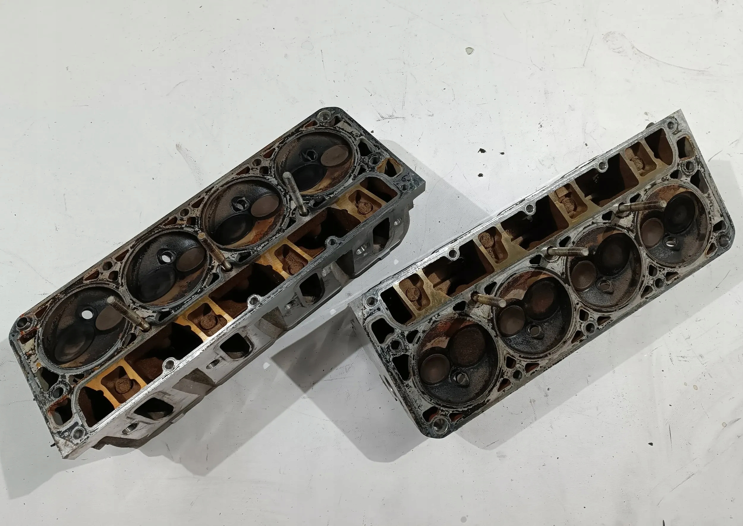 hlava MOTORA Hummer H2 6.0 Vortec 2003