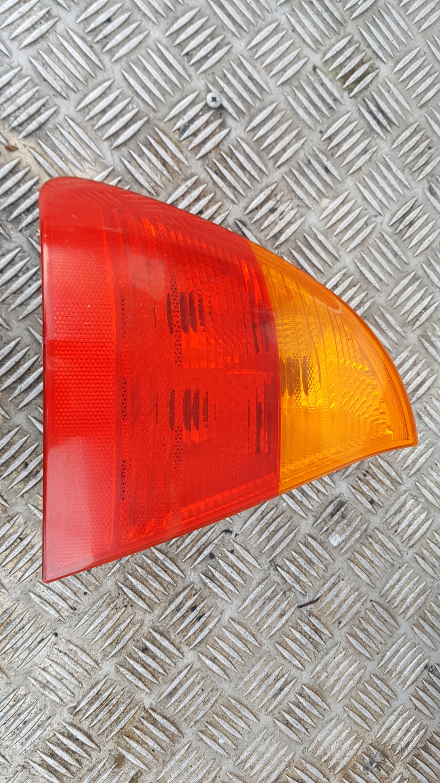 BMW E46 KOMBI light right rear part rear komplet