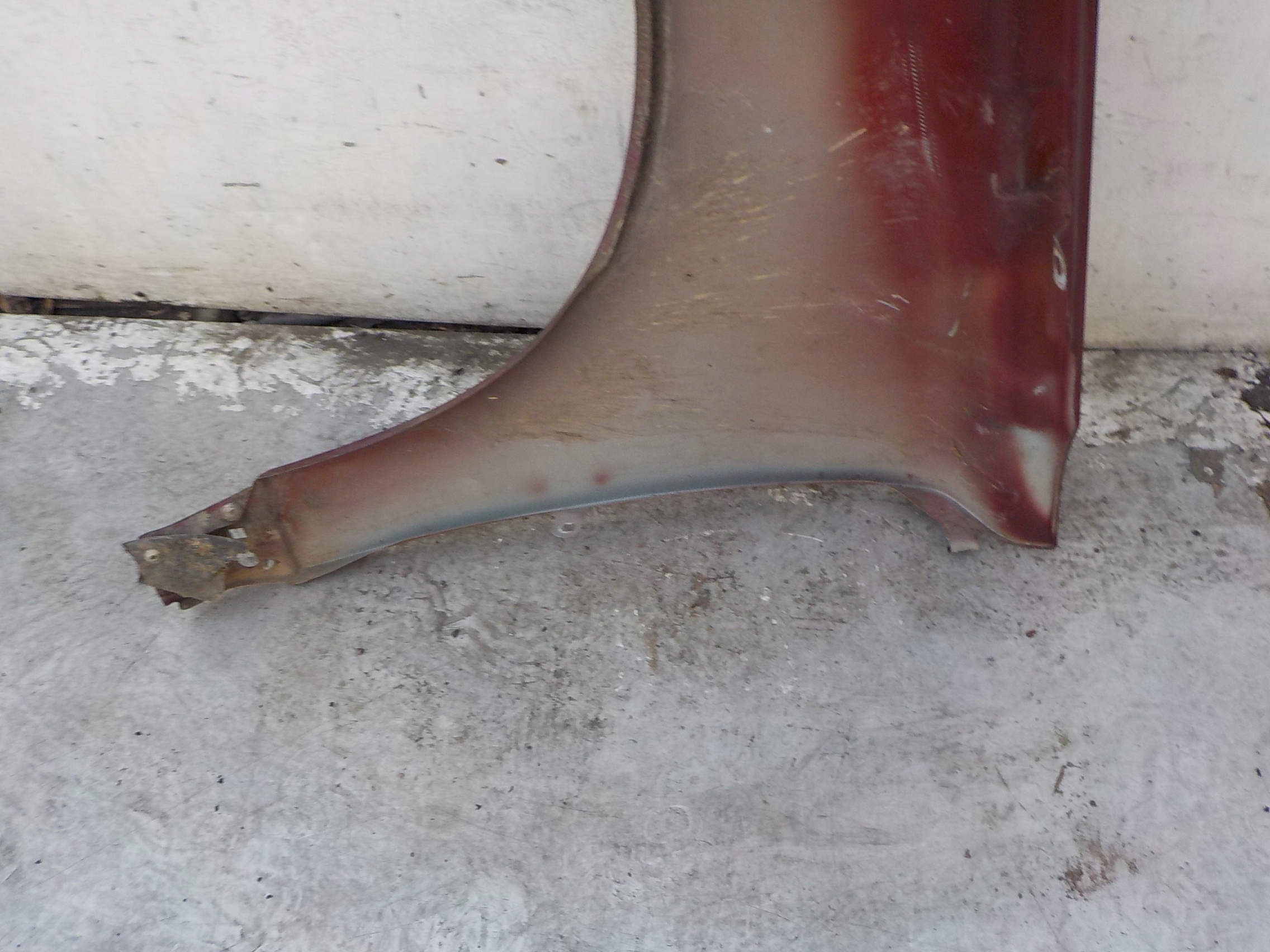 142 VOLVO S40 II V50 fender right front front