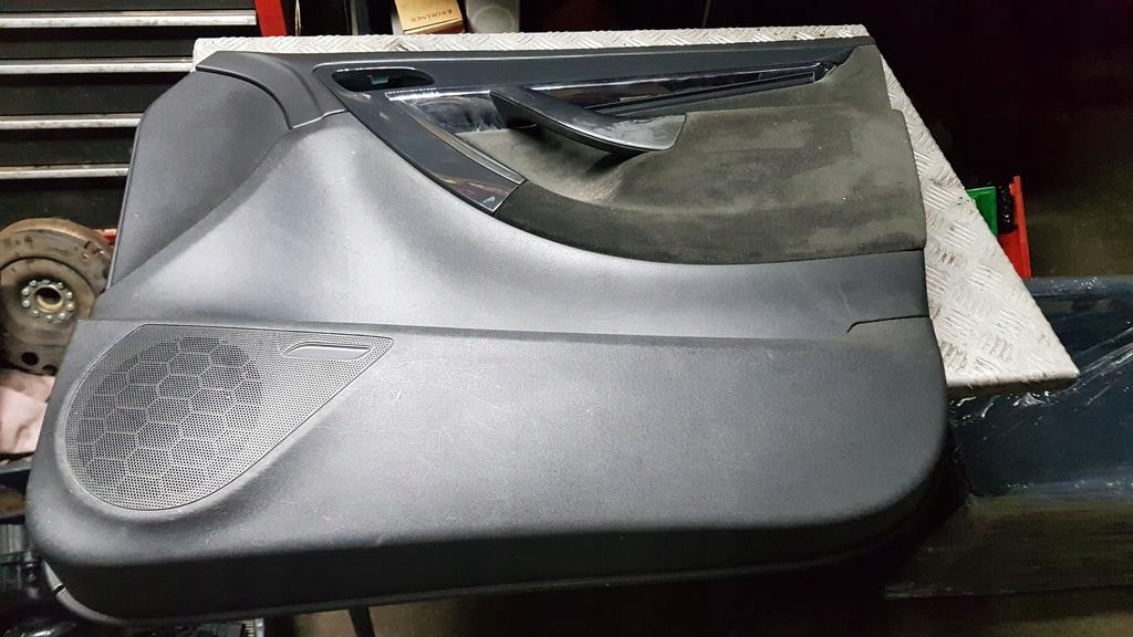 CITROEN C4 and PICASSO side door upholstery right front WELUR