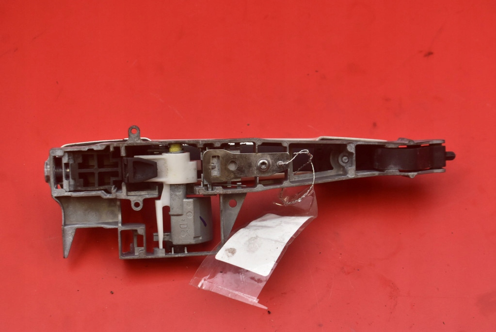 handle right front front BIALA 9684559980 PEUGEOT 3008 1 and 10-13