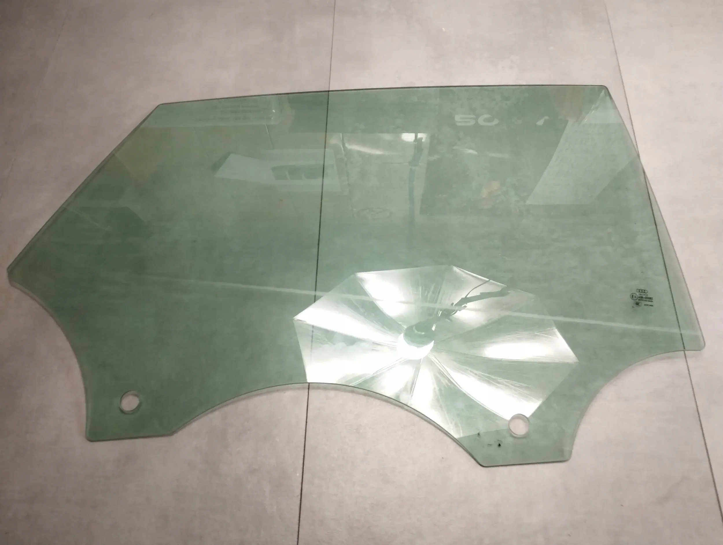 Audi A5 Sportback 8TA 2015 window right rear part