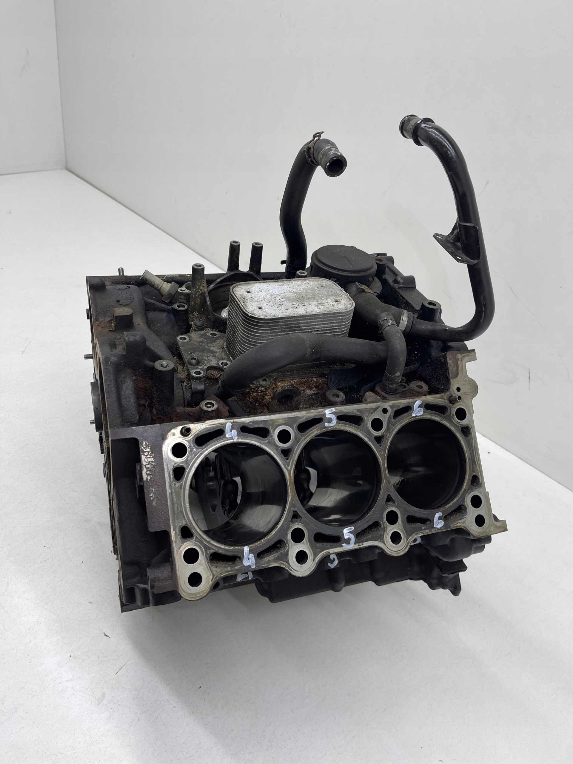 AUDI Q7 4L 3.0 TDI BUG blok engine cylinder cylinder + komplet tlokow