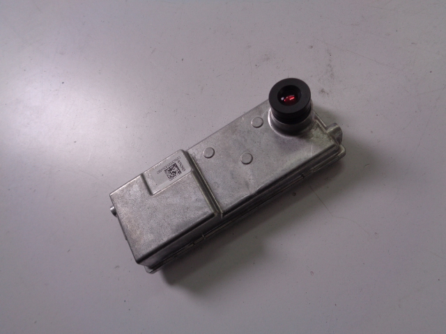 KAMERA SZYBY PRZÓD RENAULT MEGANE IV HB 16 R