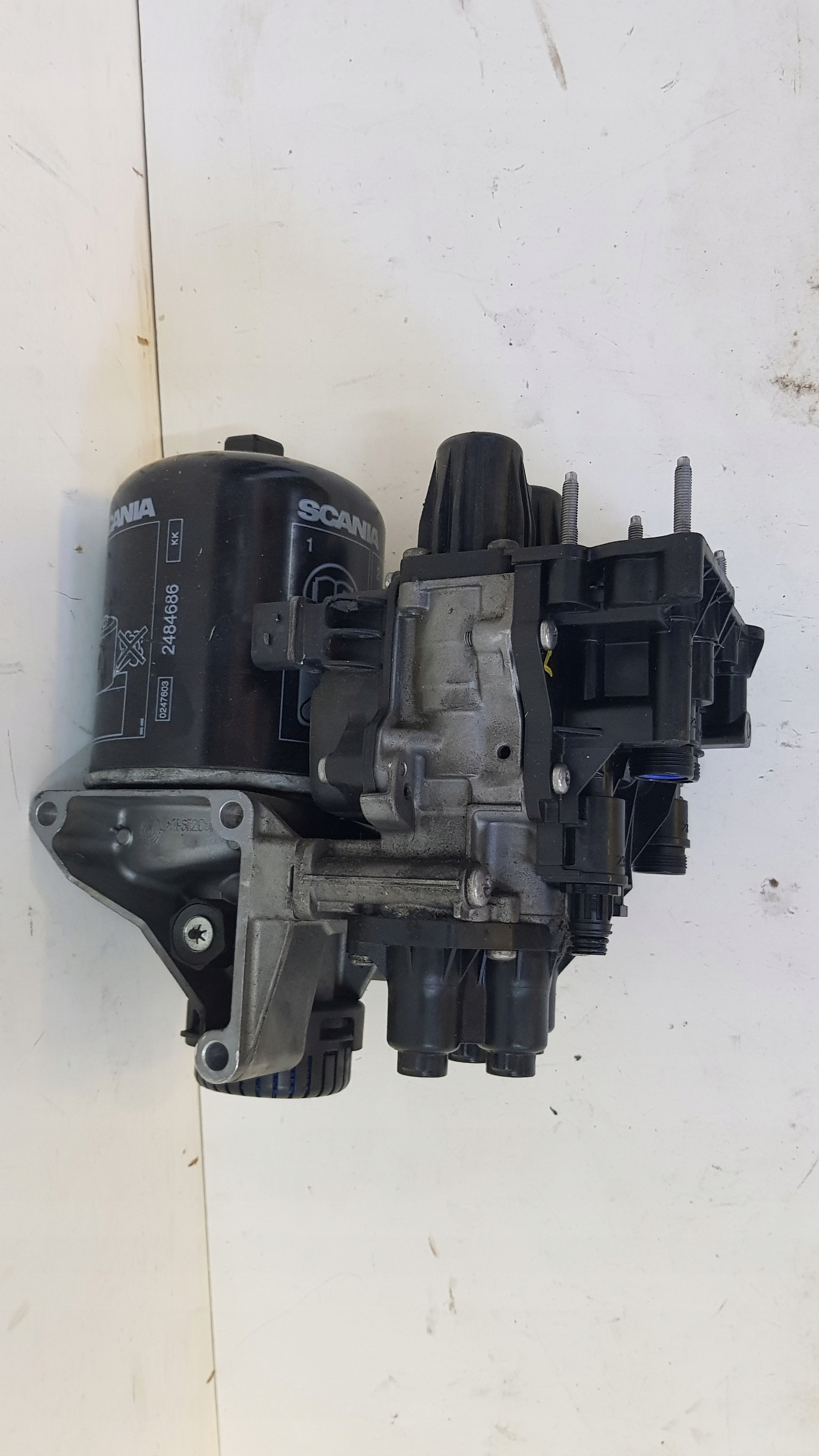 Осушувач повітря aps scania R 2651887