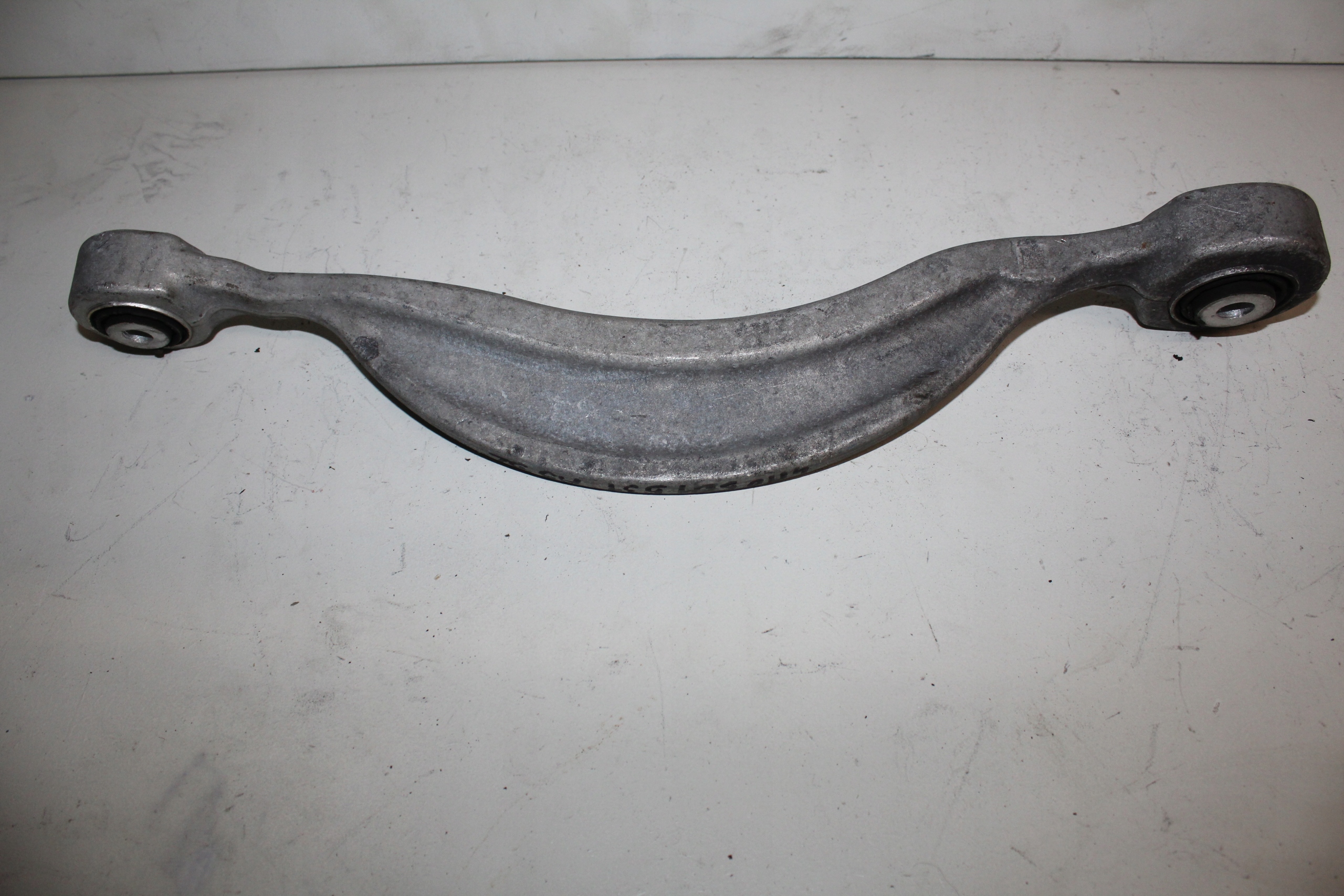 Audi OEm0501531 ричаг