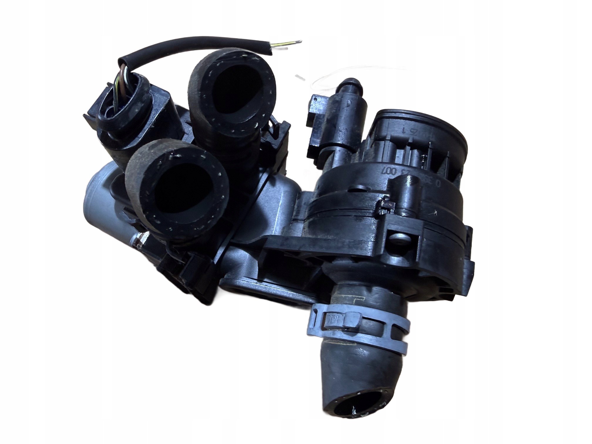 AUDI A6 C6 LIFT 2.0 TDI Supplementare Pompa d’acqua VALVOLA elettromagnetico