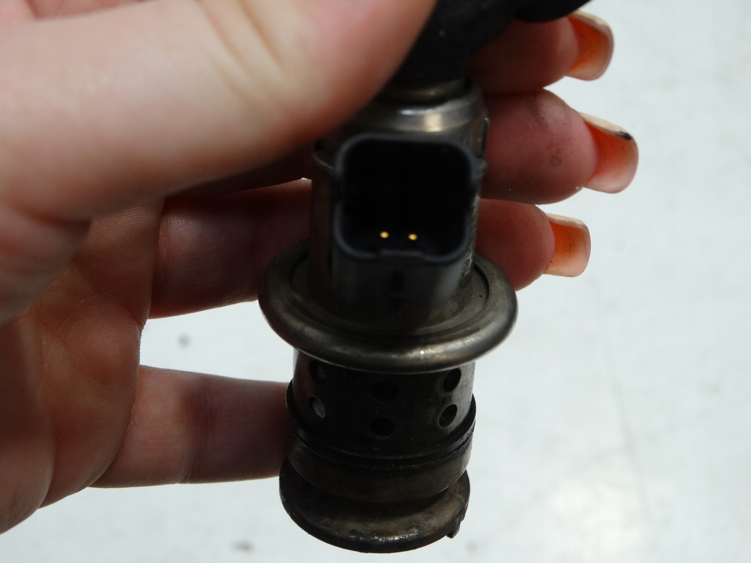 injector nozzle ADBLUE CITROEN C4 CACTUS 1.6 BLUEHDI 9802763880
