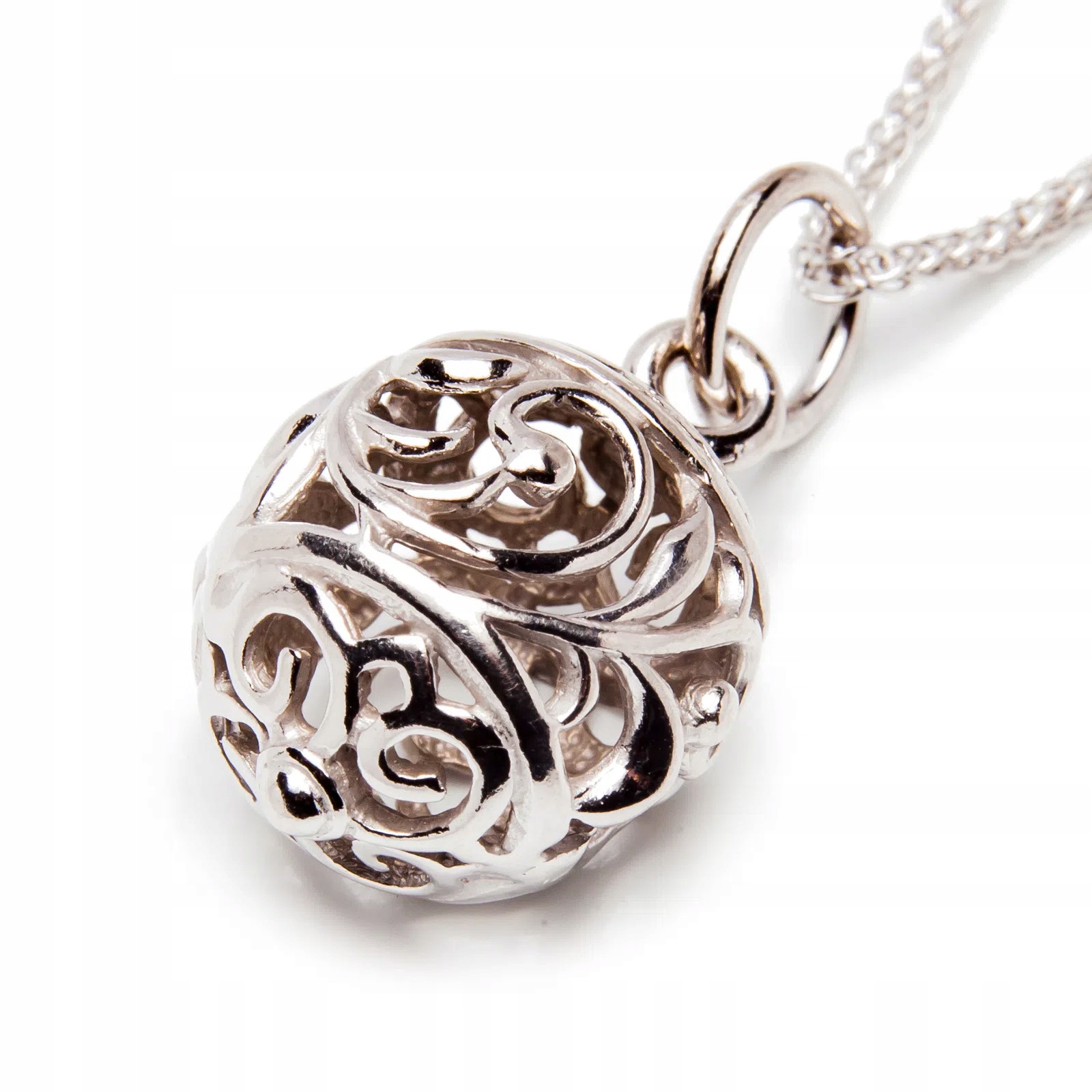 Stříbrný přívěsek 925 vzorovaná koule