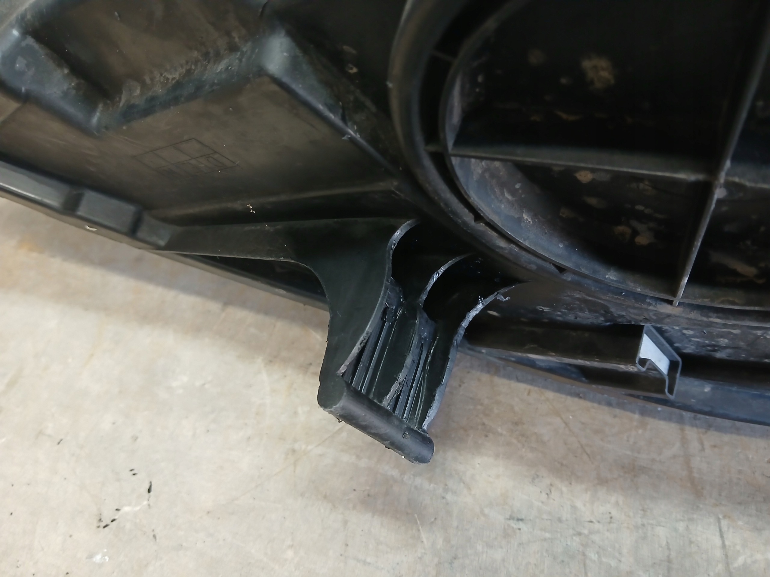 light front right FORD FIESTA MK7 08-12 8A61-13W029-AJ