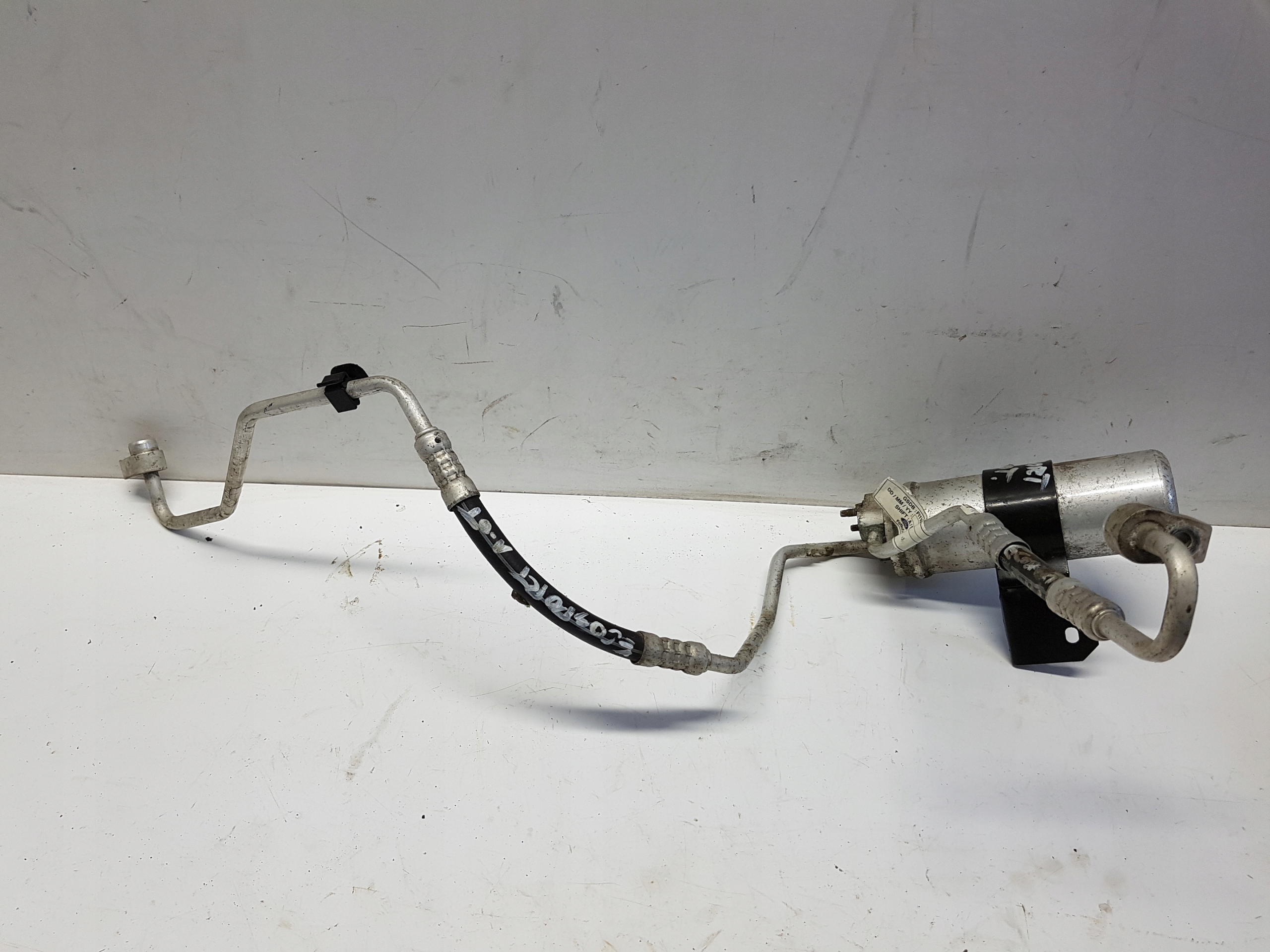 FORD ECOSPORT PRZEWOD KLIMATYZACJI OSUSZACZ