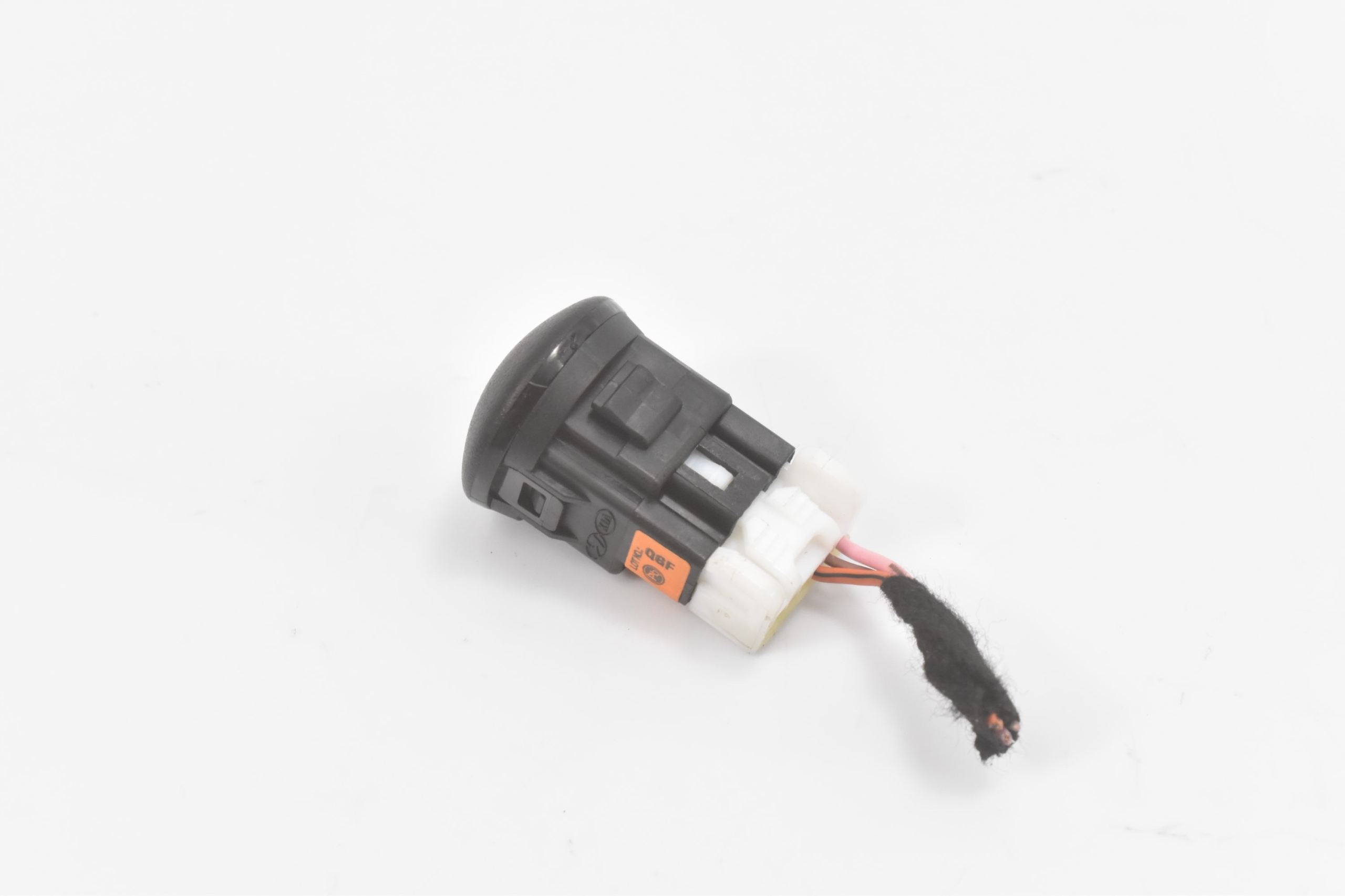 CZUJNIK NASŁONECZNIENIA KLIMATYZACJI 972A1-S8200 KIA SORENTO IV SPORTAGE V Stan opakowania zastępcze