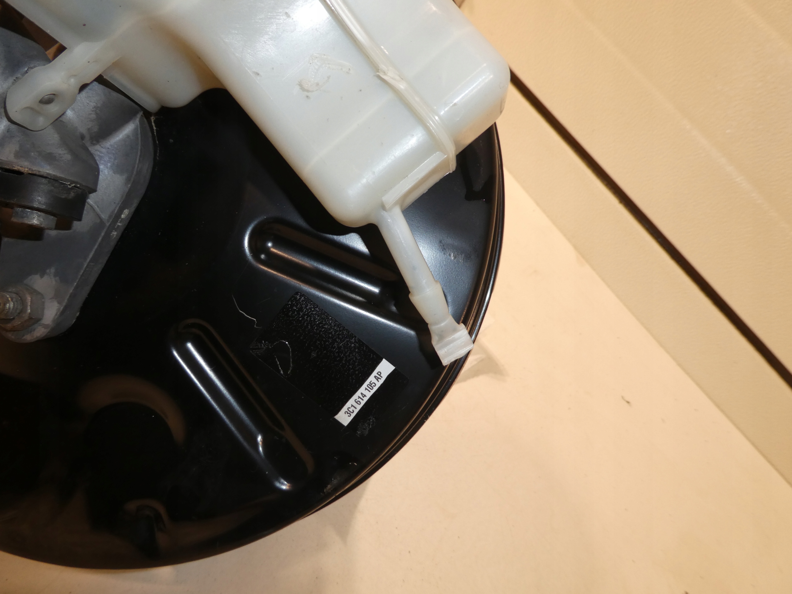 Servofreno servo VW PASSAT B7 CC 3C1614105AP