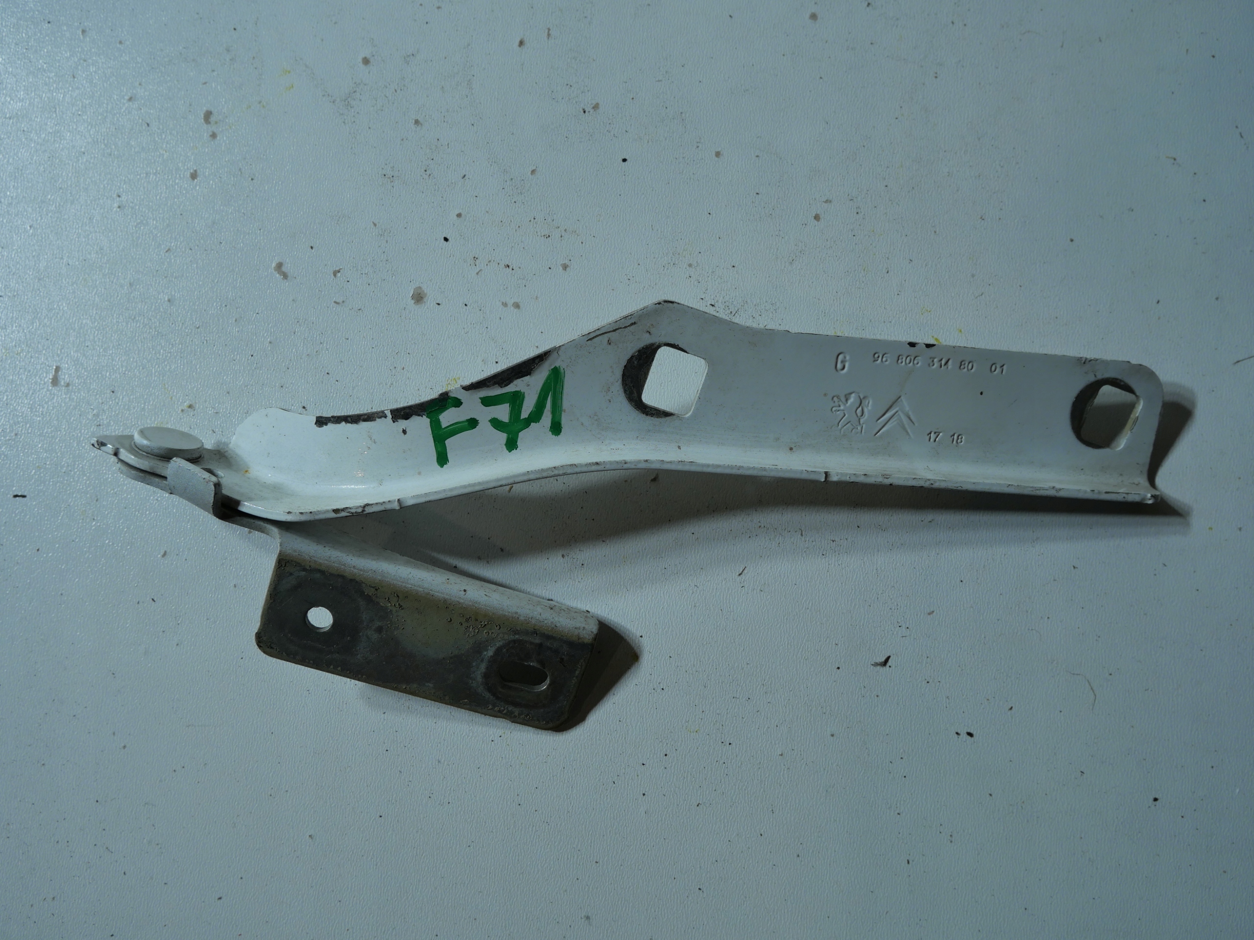hinge bonnets PEUGEOT CITROEN 9680631480