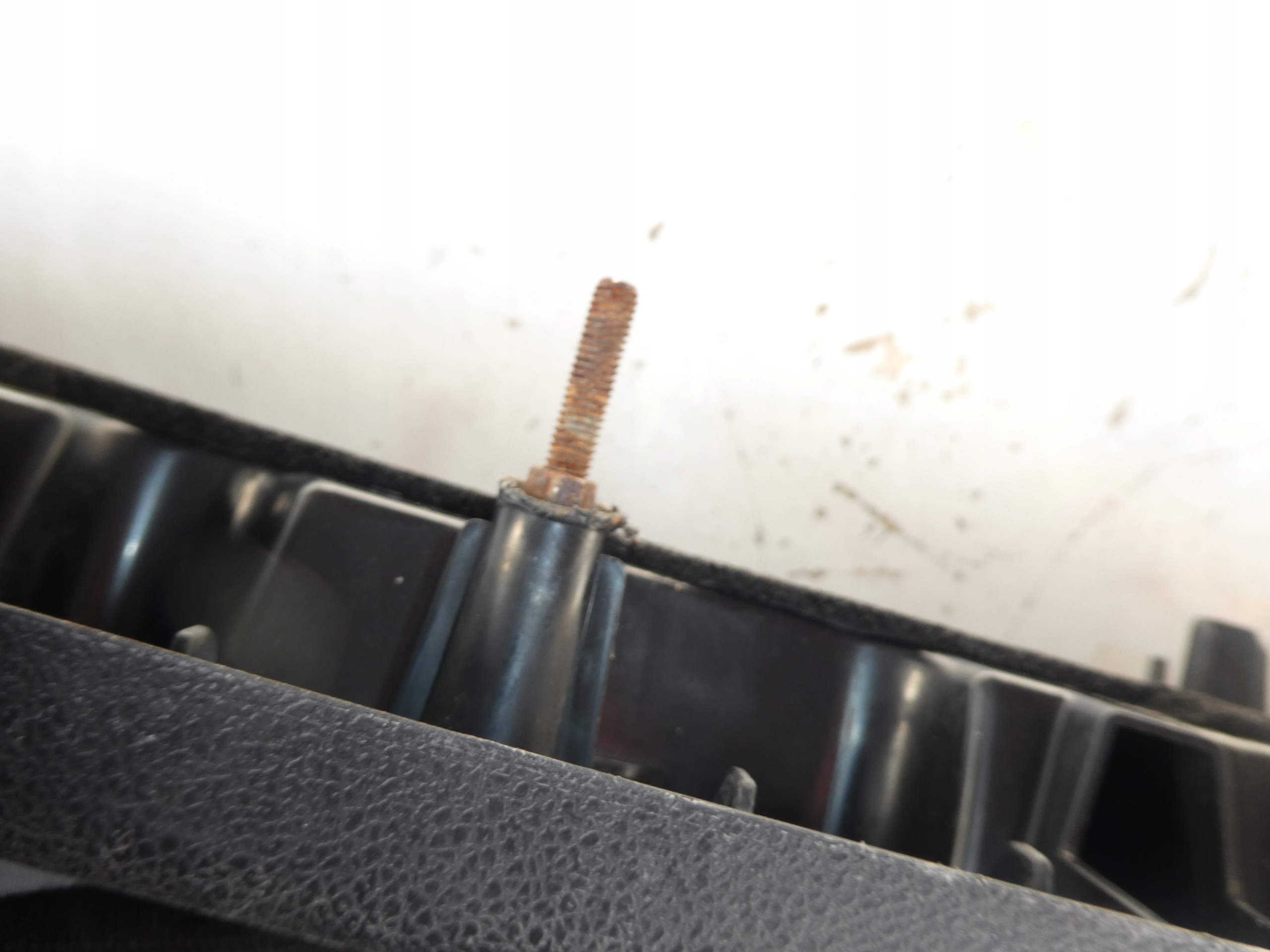 STOPIEN left A9066860610 MERCEDES SPRINTER 906