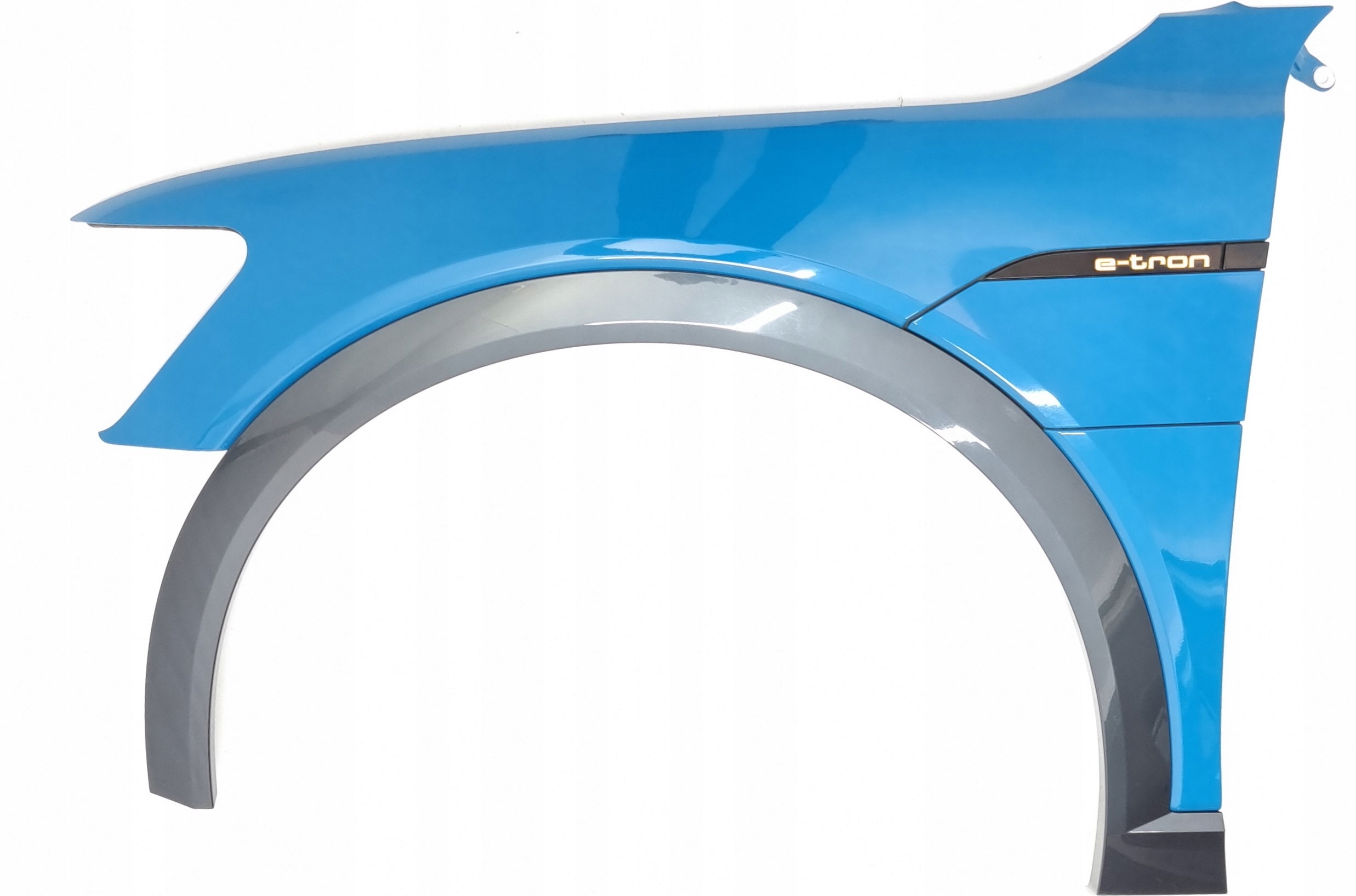 Błotnik lewy przód Audi E-Tron 55 LV5S Kolor niebieski