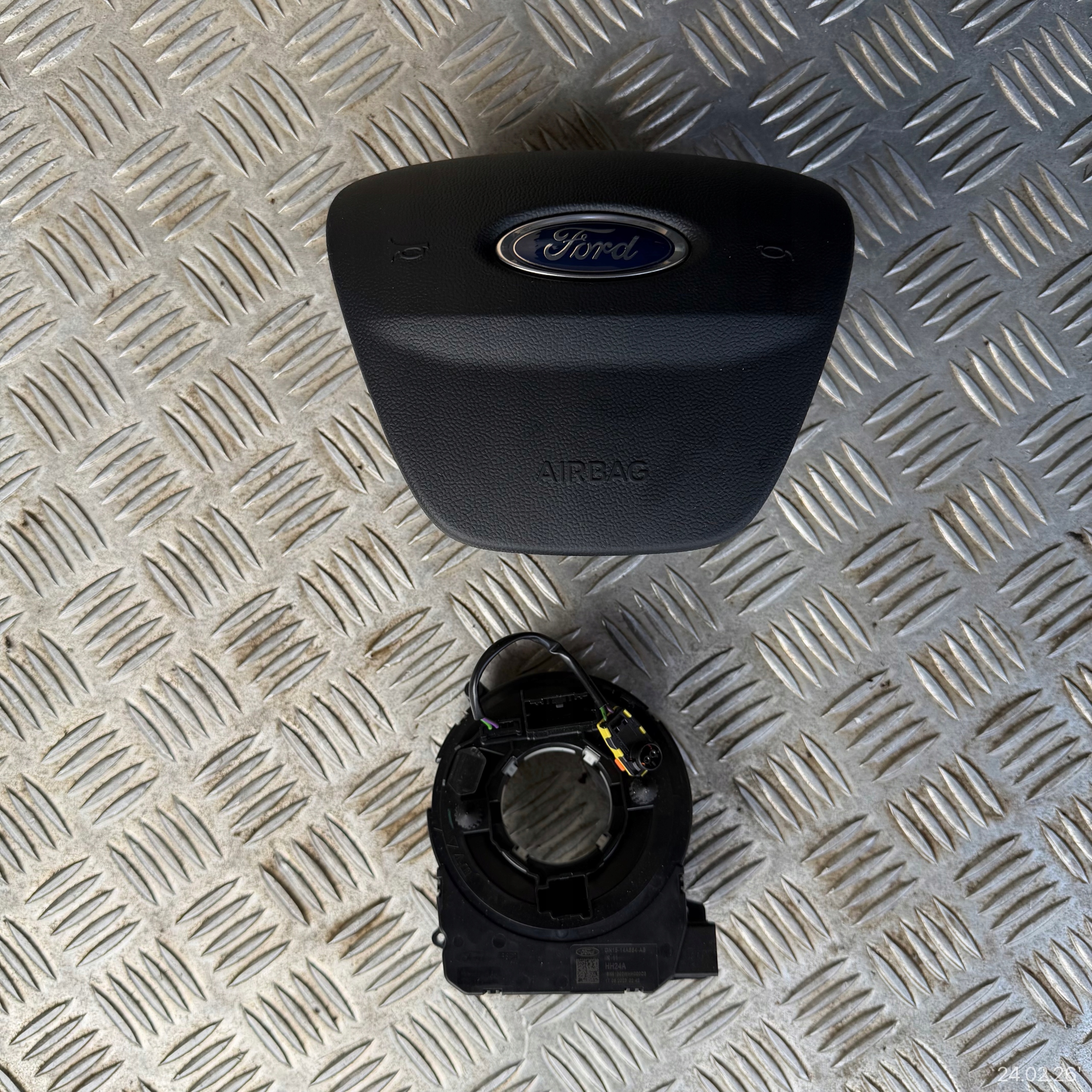 dashboard complete airbag console tension belts cockpit FORD PUMA II ST-LINE 2023 ROK