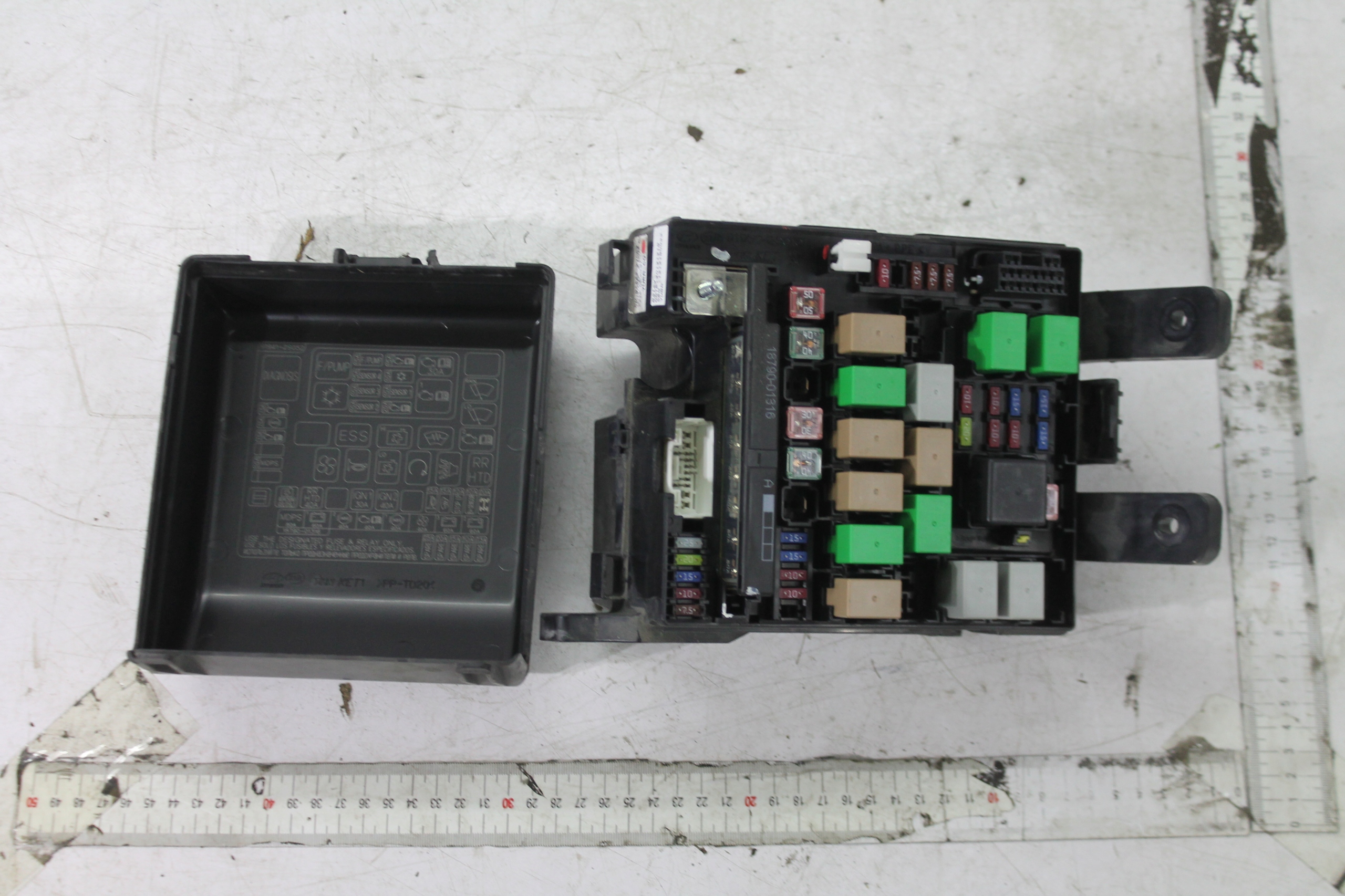 Module fusibles 91443-2Y062 IX35 1.7 CRDI