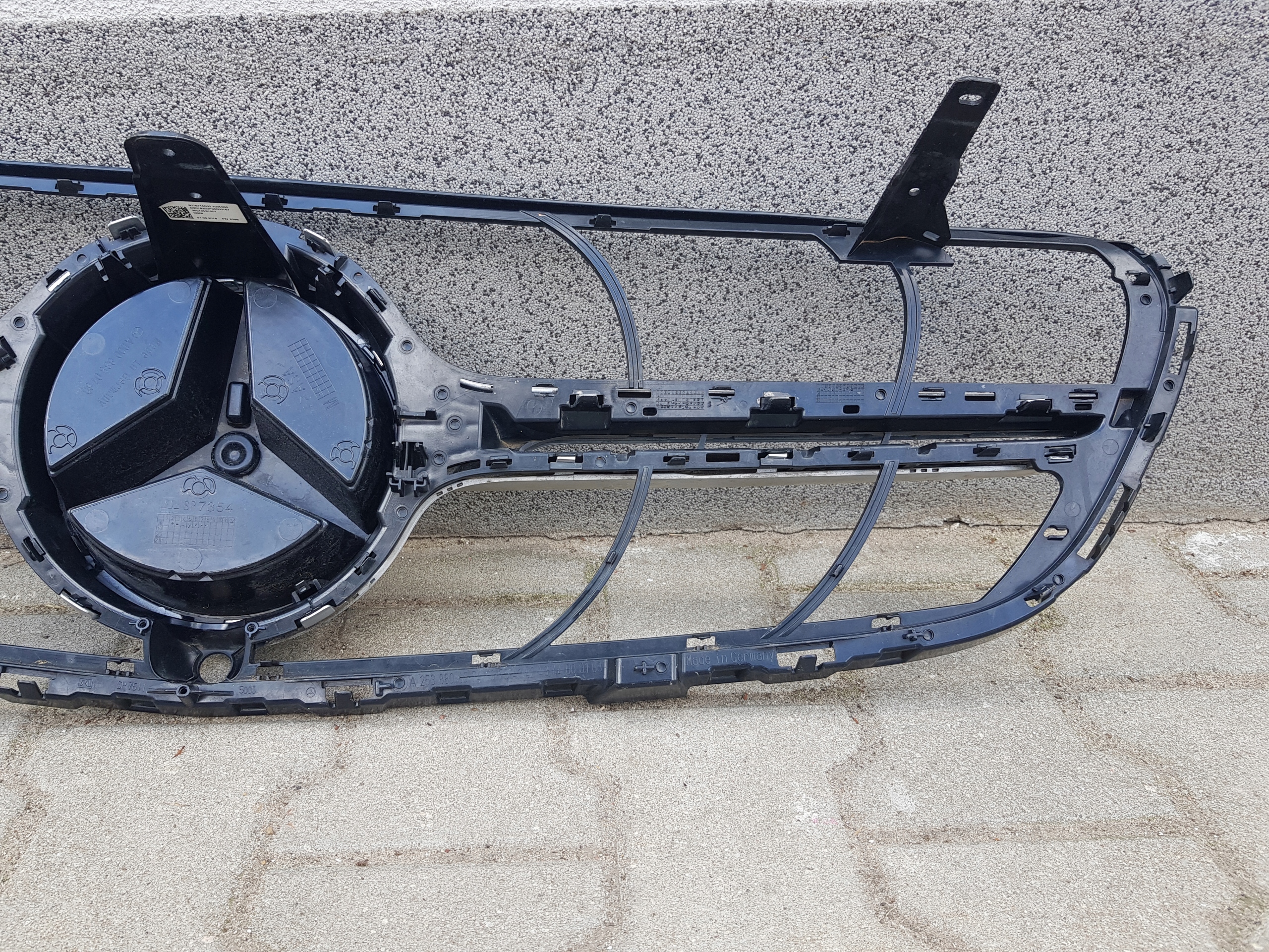 Mercedes-Benz GLC W253 Kühlergrill FRONTGRILL Kühlergitter A0008880160 - Thumbnail 4