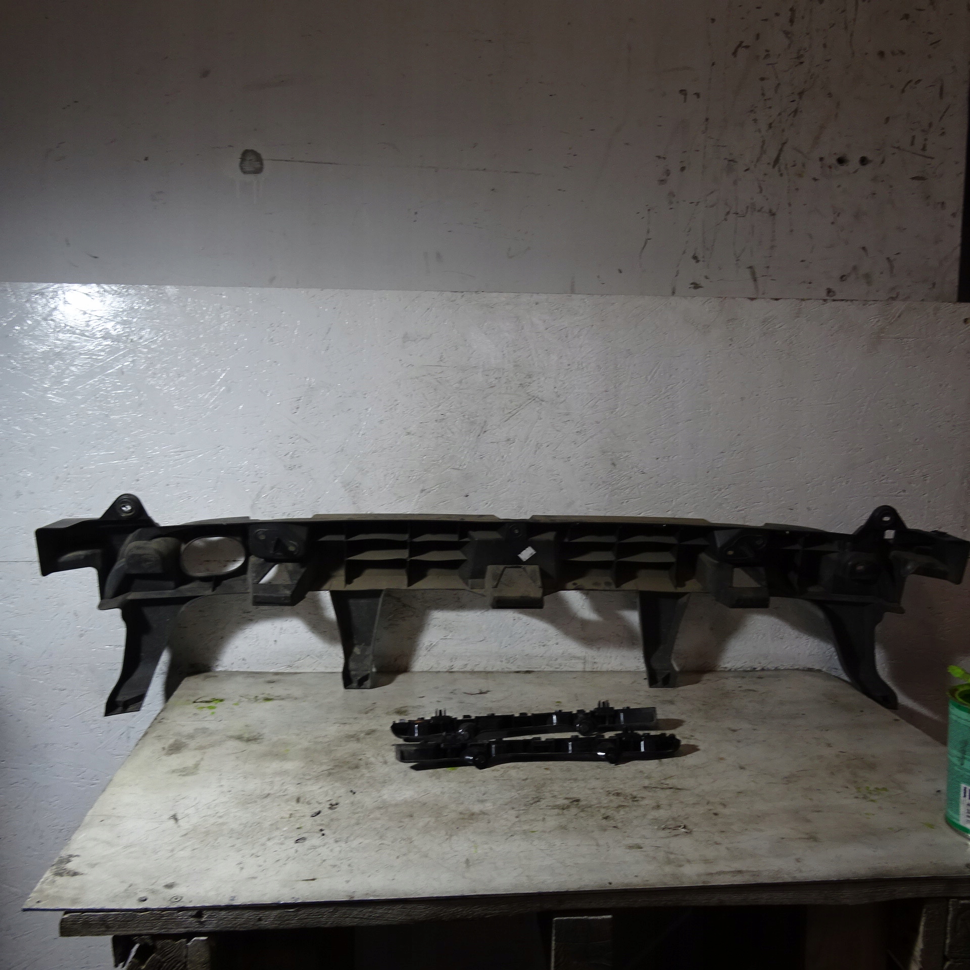 DACIA DUSTER 2 II 19R supporti Paraurti posteriore